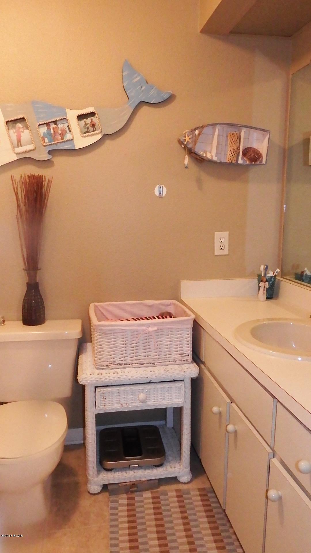 Shade Tree Condo Ph II - Residential