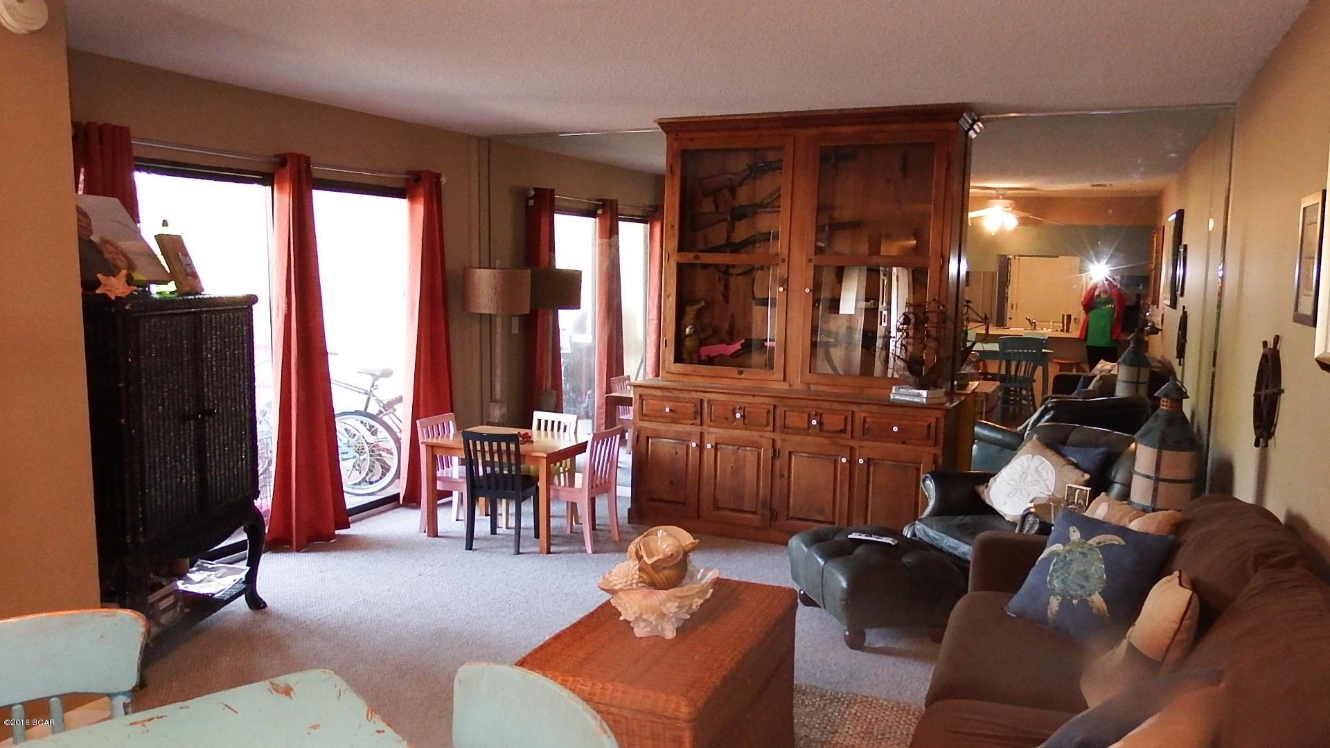 Shade Tree Condo Ph II - Residential