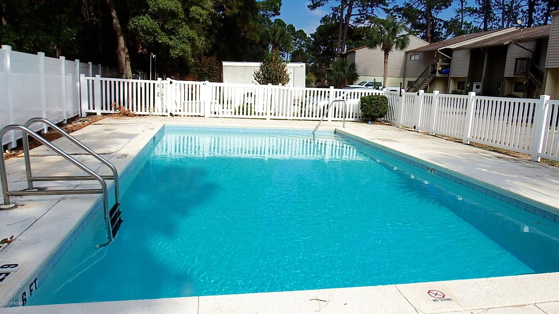 Shade Tree Condo Ph II - Residential