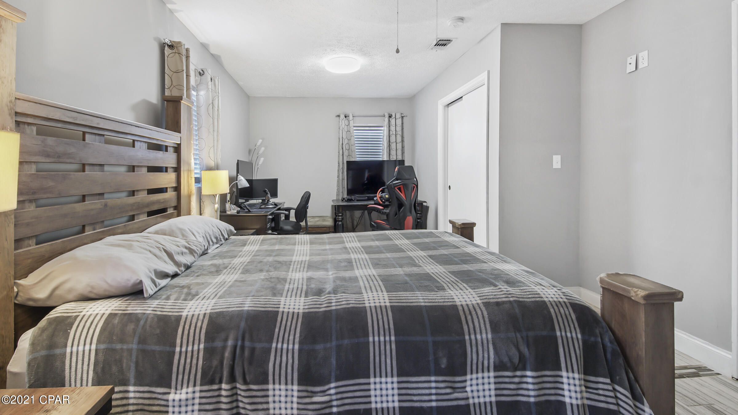 Hentz 1st Add Unit A - Residential