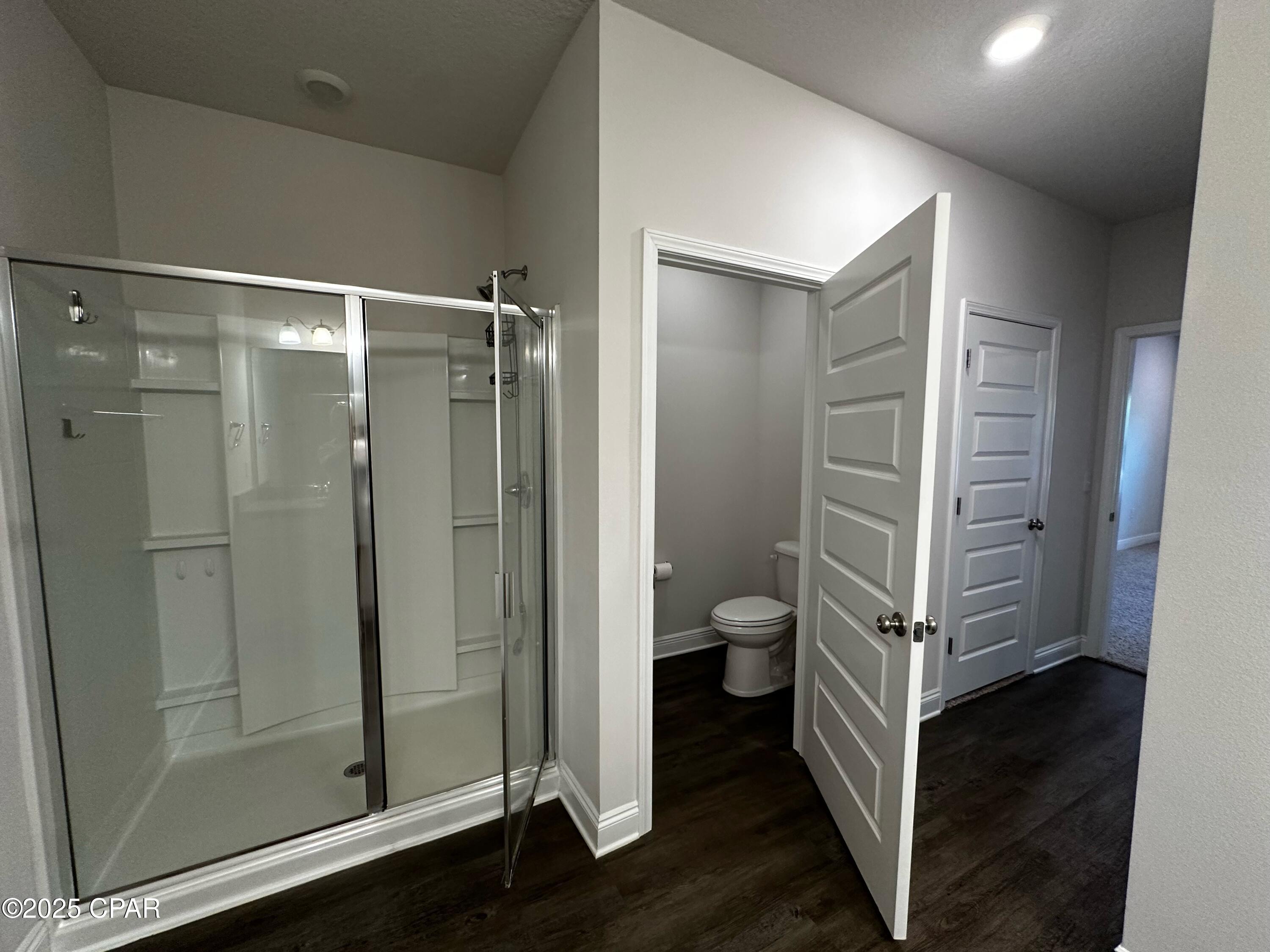 Emerald Cove Villas - Residential Lease