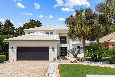 A home in Destin