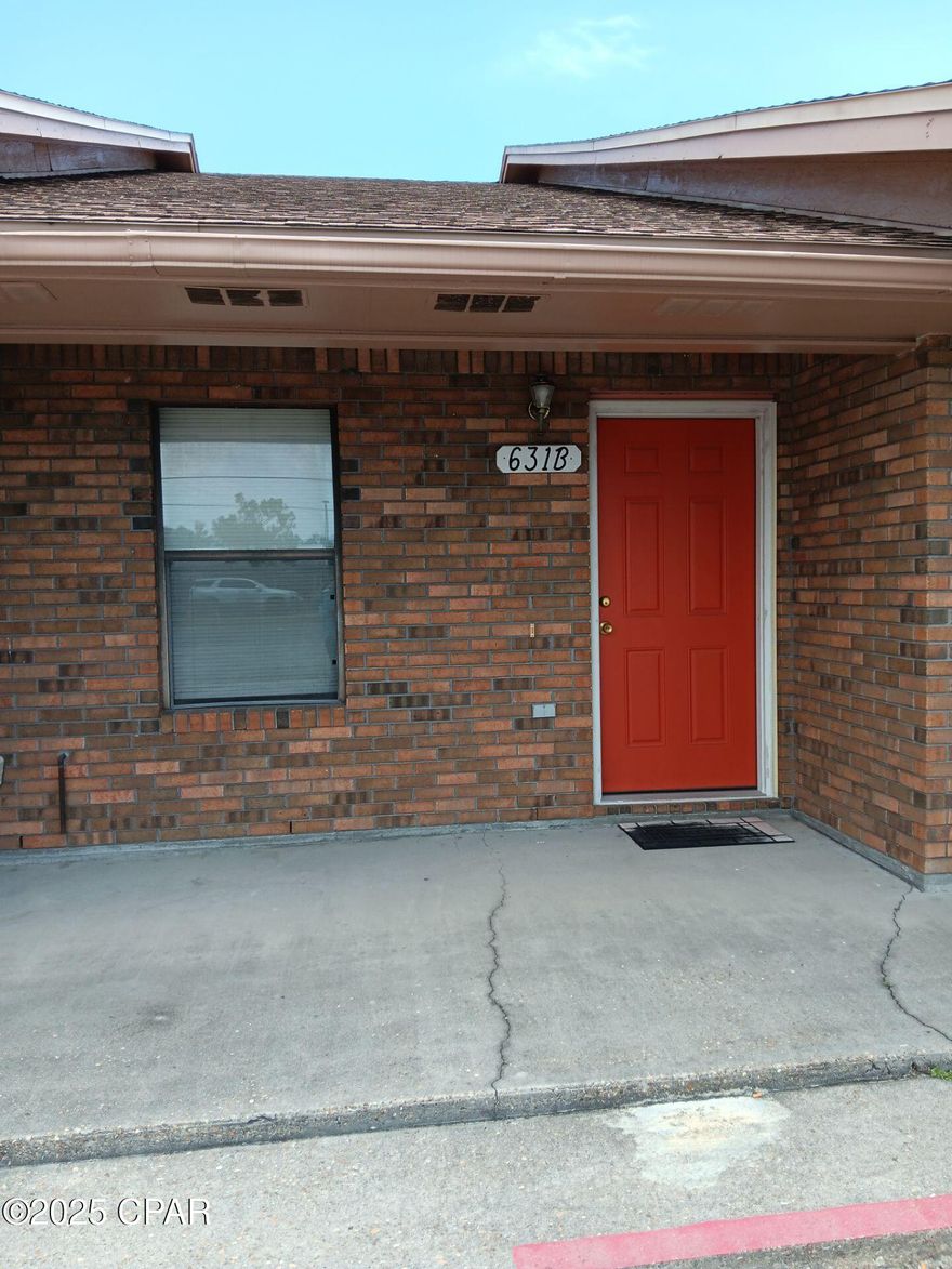 This efficient 2-story townhome boasts vaulted ceilings, adding a touch of elegance and spaciousness to your living experience. With two bedrooms and two full bathrooms, this home offers ample space for comfort and convenience. The kitchen features a breakfast bar, perfect for those quick meals or casual conversations!

The property also includes both front and back covered patios, providing a great space for outdoor relaxation or entertaining. Additionally, the exterior-access laundry/storage room adds a practical touch to this home, ensuring you have plenty of space to store your belongings!

Conveniently located, this townhome is just a stone's throw away from dining, shopping, and Tyndall AFB! Enjoy the comfort of ceiling fans throughout the home, keeping you cool during those warm Florida days.

This townhome truly offers a blend of comfort, convenience, and efficiency!

------------------------------------------------------------------

*1/2 Off Security Deposit for Active-Duty Military!!*

*Garbage & Lawncare Included!*

*NO PETS*