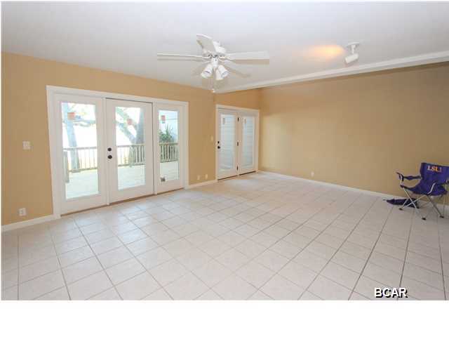 Bay Oaks Townhouses - Residential