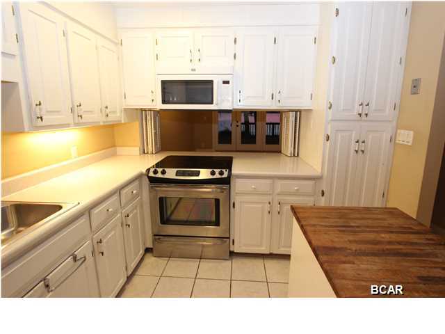 Bay Oaks Townhouses - Residential