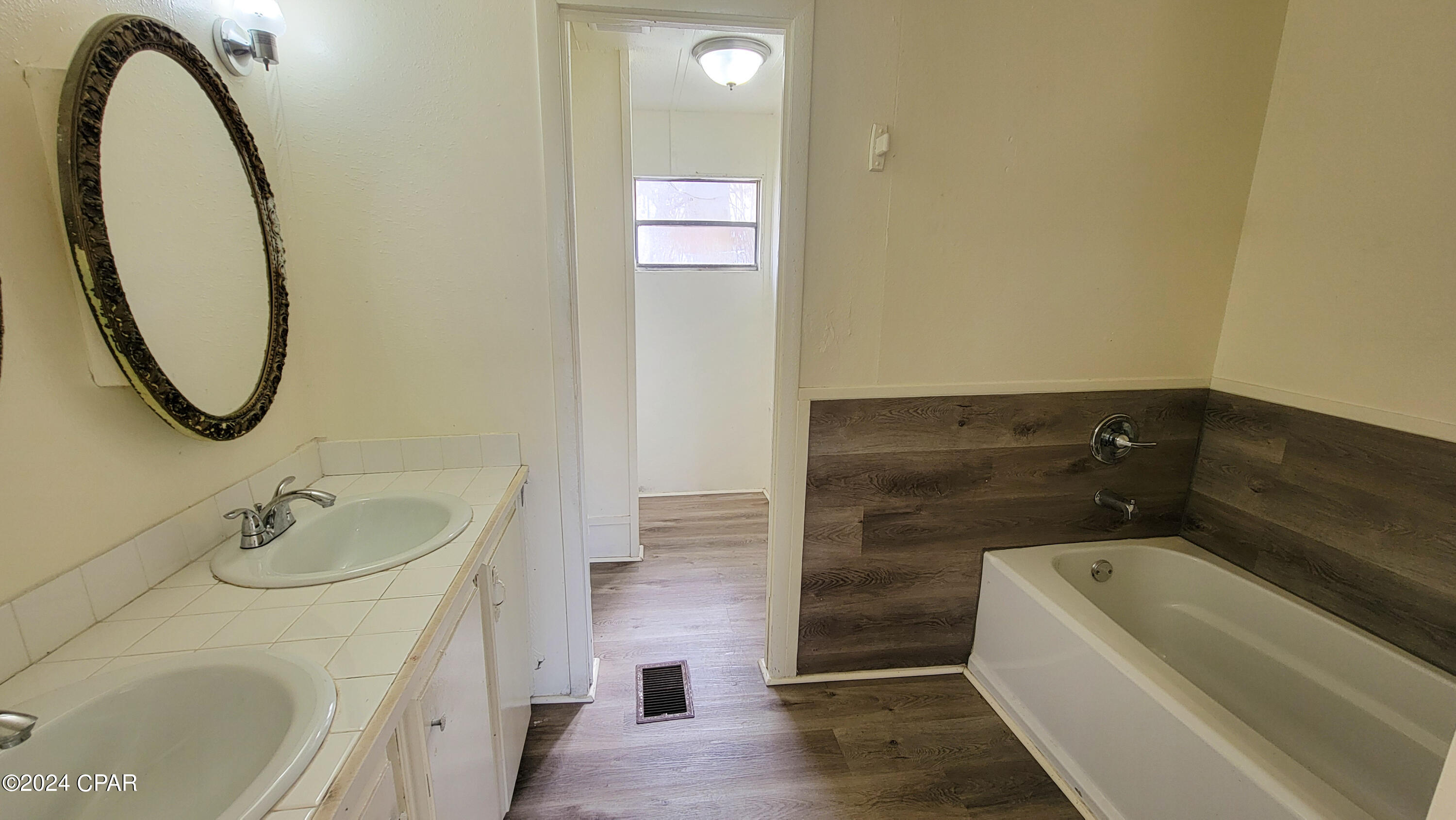 Jay's Add To Lynn Haven - Residential