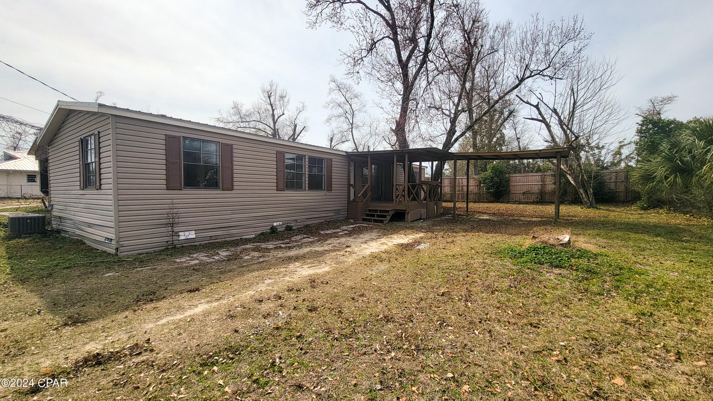 Jay's Add To Lynn Haven - Residential