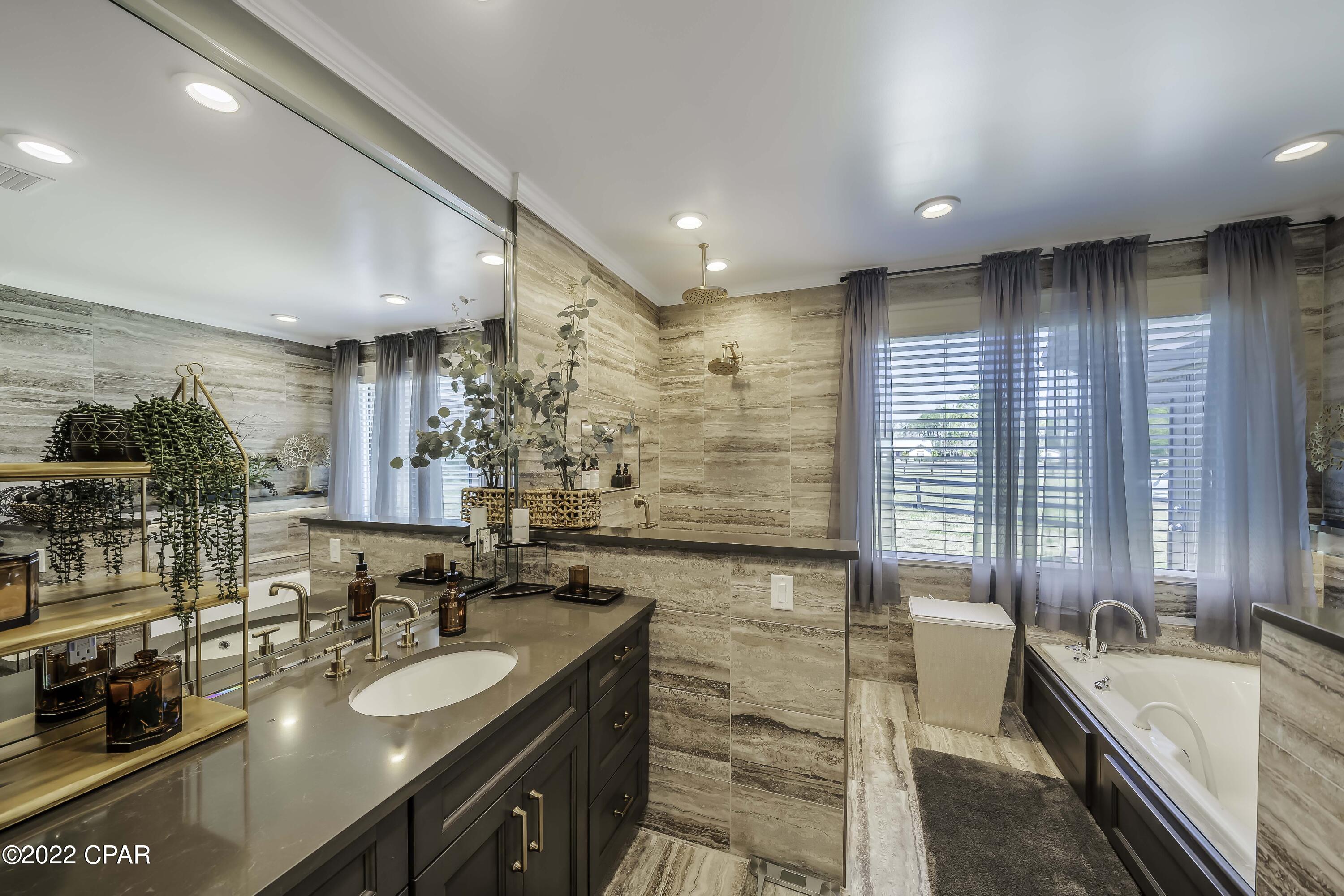 Thomas Drive Park U-2 - Residential