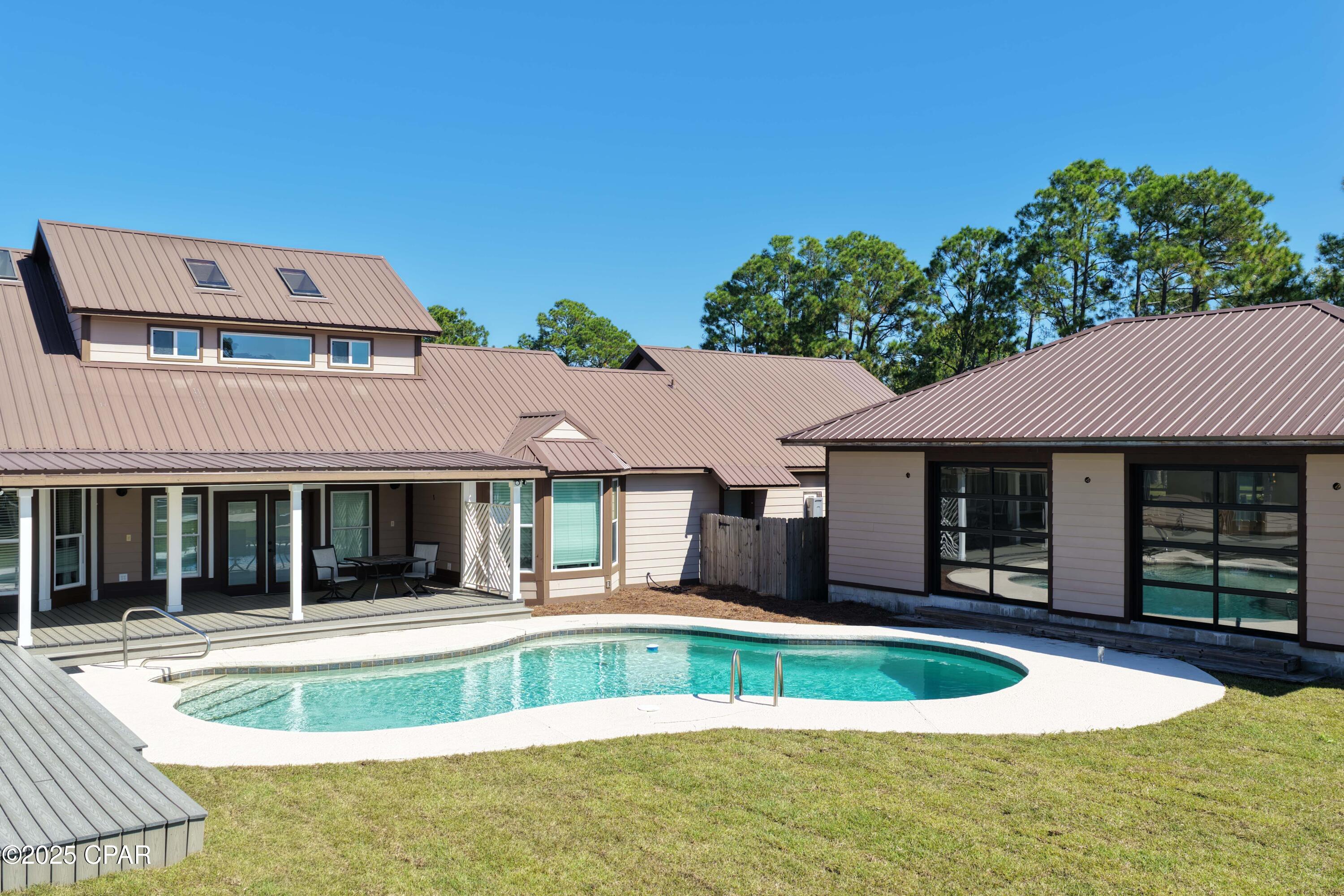 Thomas Drive Park U-2 - Residential