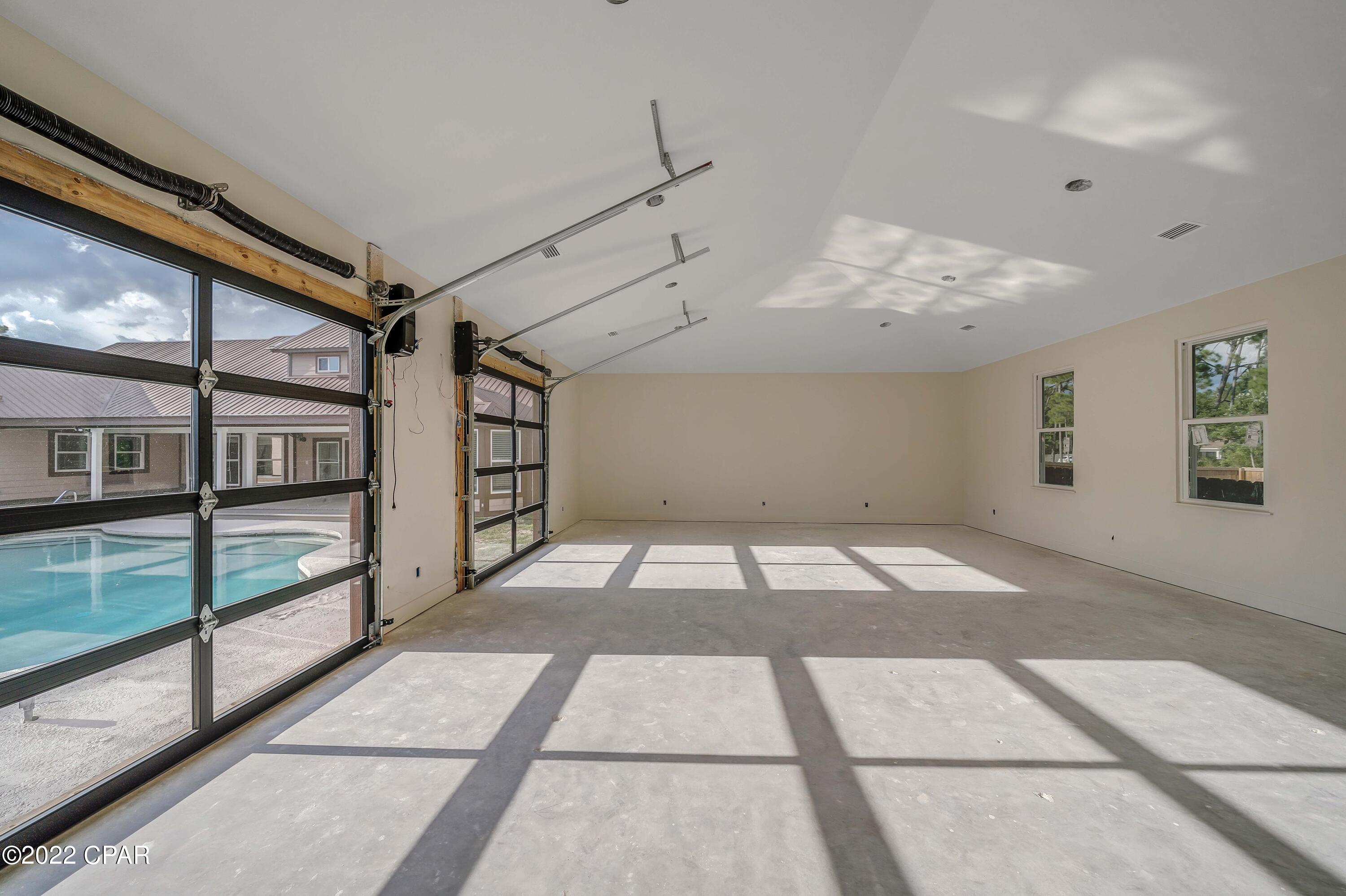 Thomas Drive Park U-2 - Residential