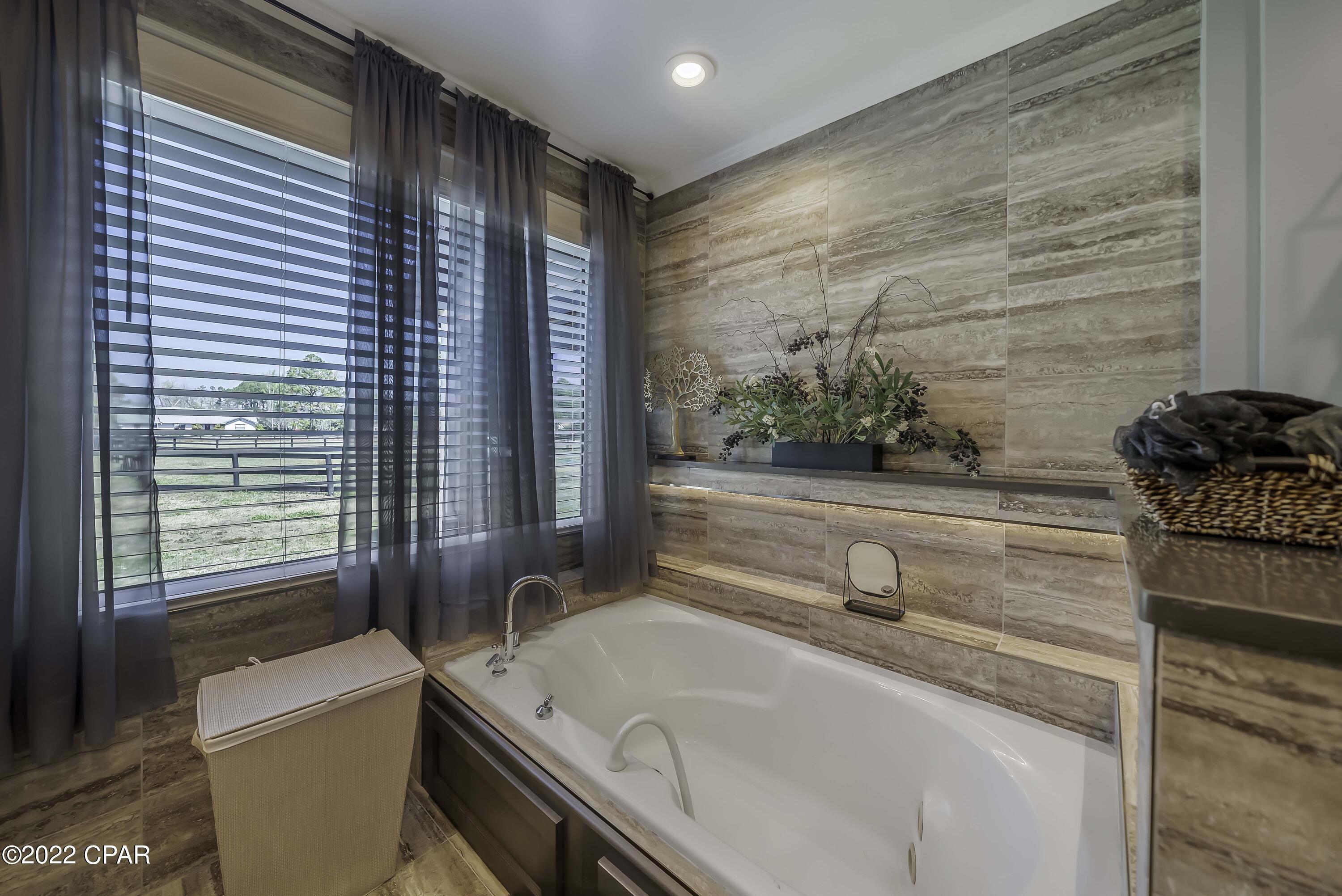 Thomas Drive Park U-2 - Residential