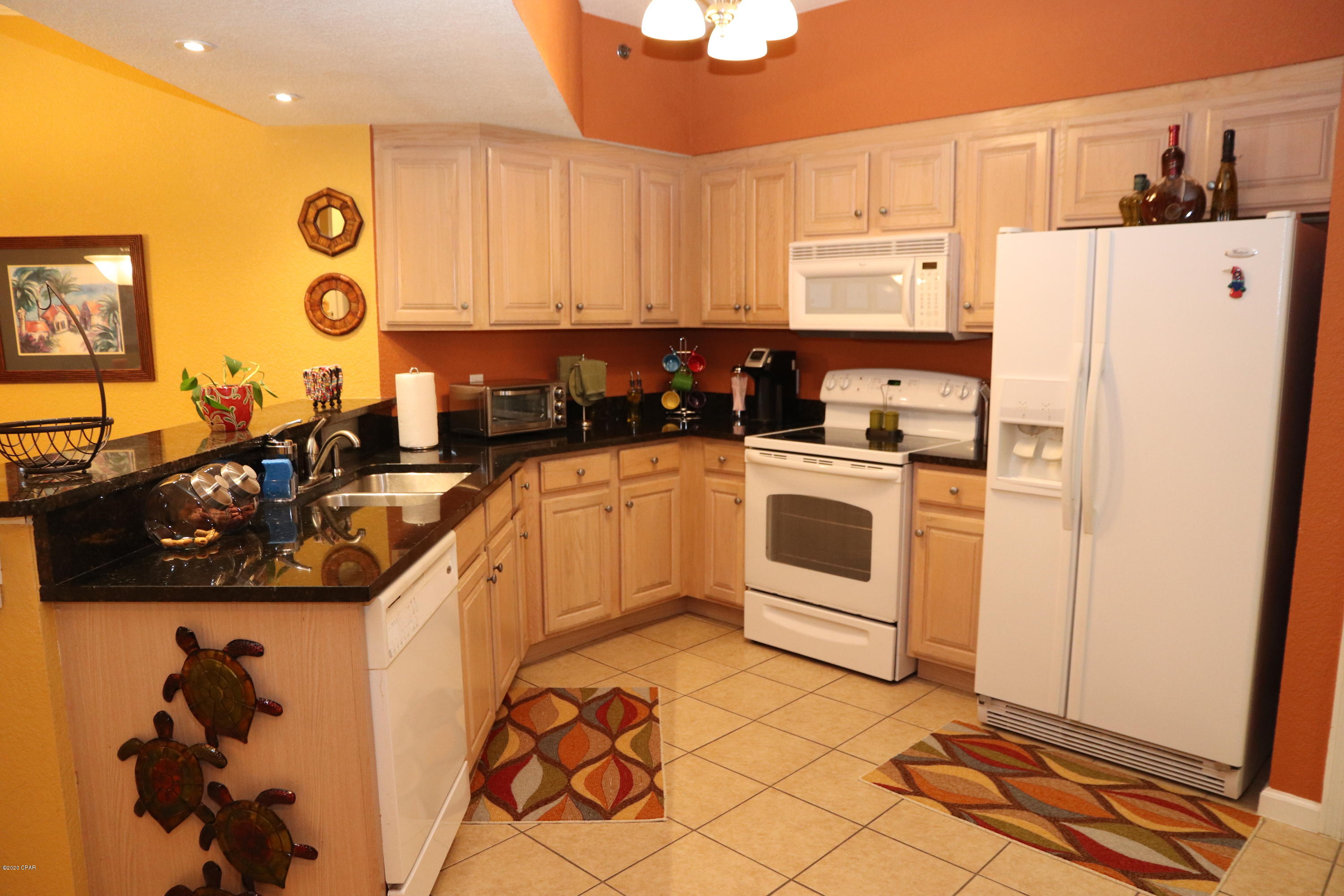 Hibiscus By The Bay - Residential