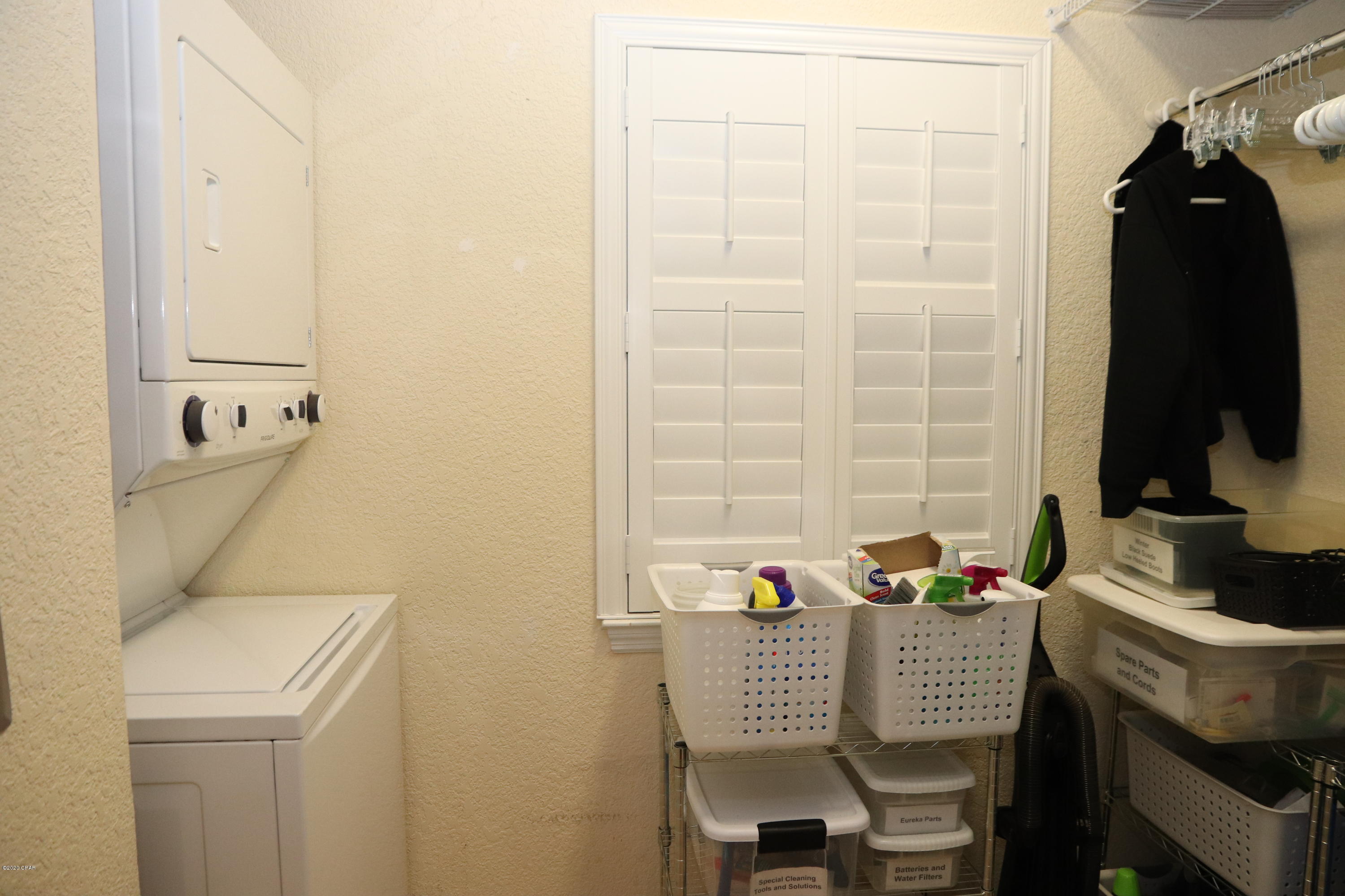 Hibiscus By The Bay - Residential