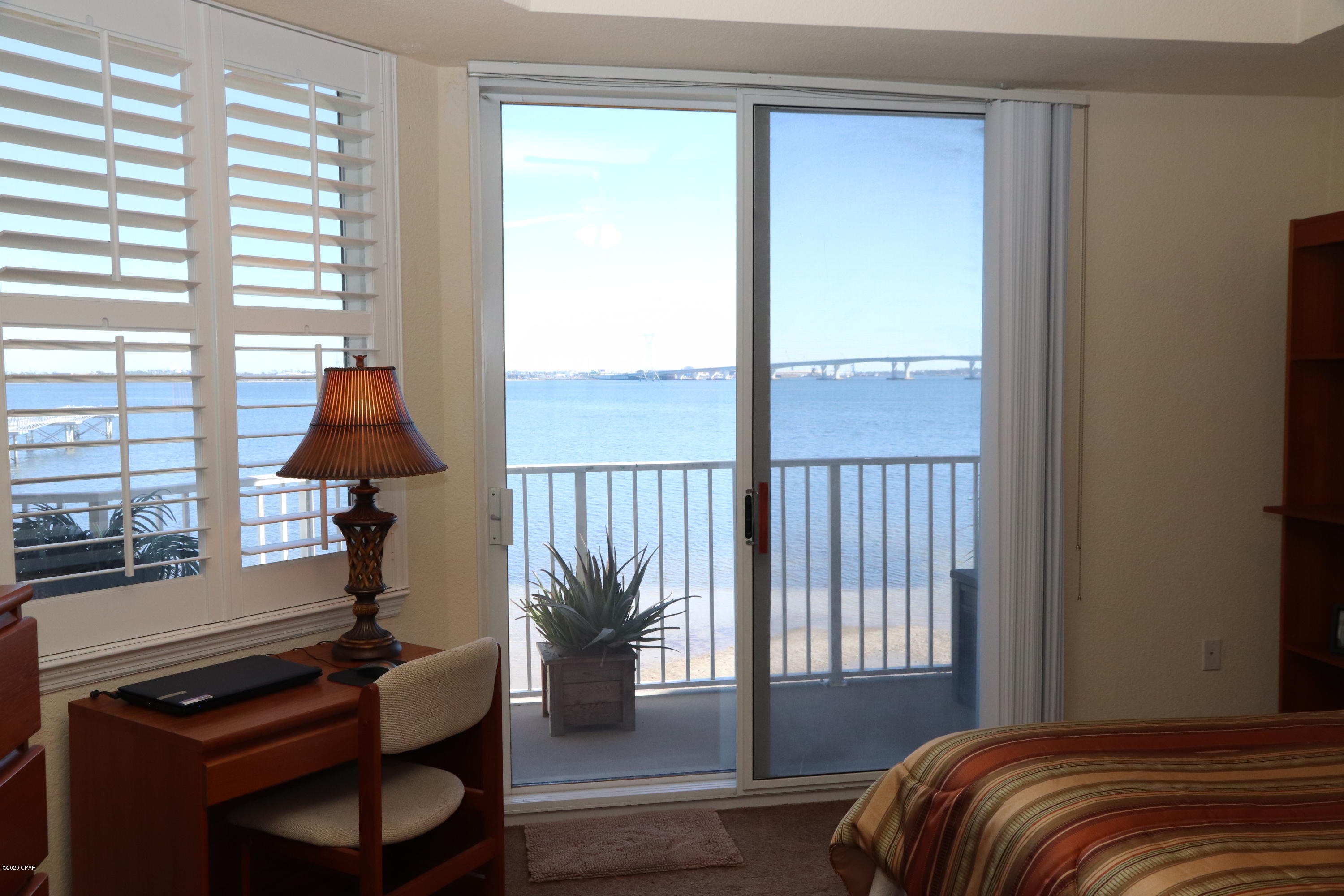 Hibiscus By The Bay - Residential