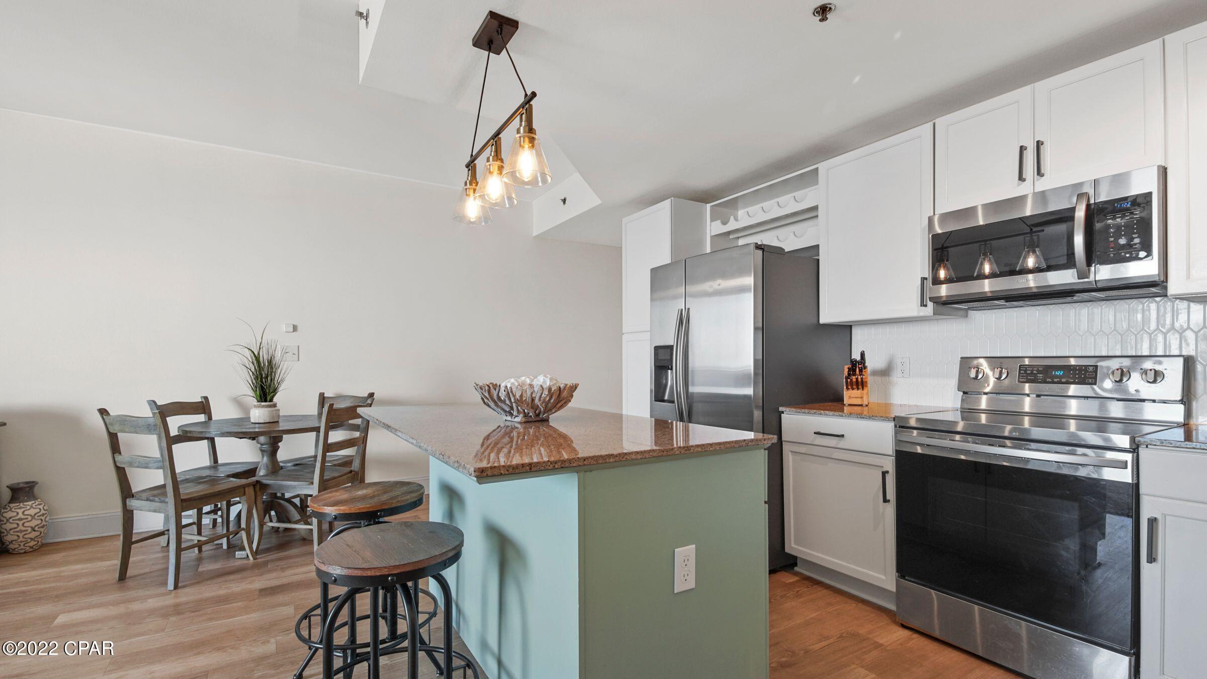 Laketown Wharf - Residential