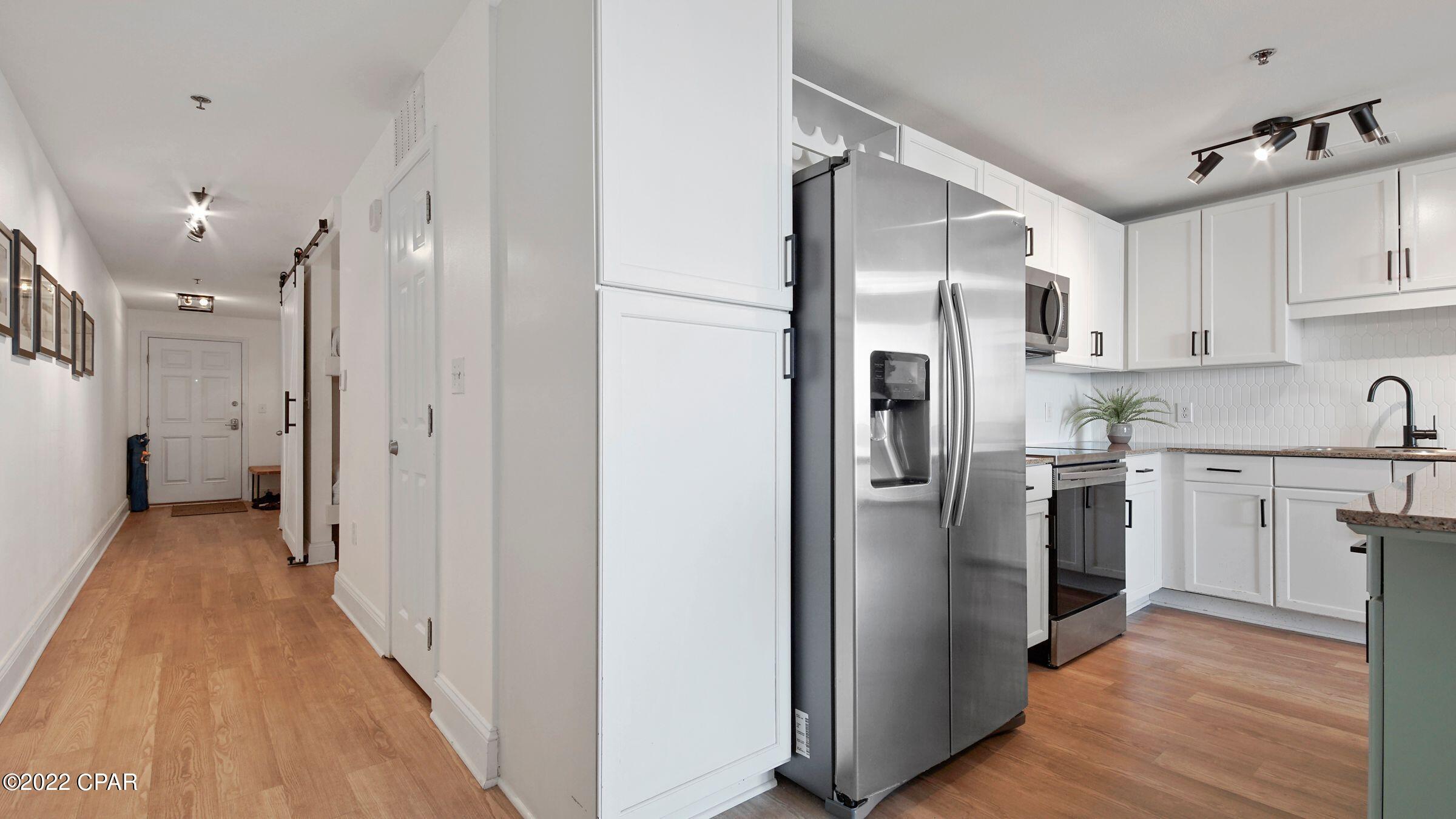 Laketown Wharf - Residential