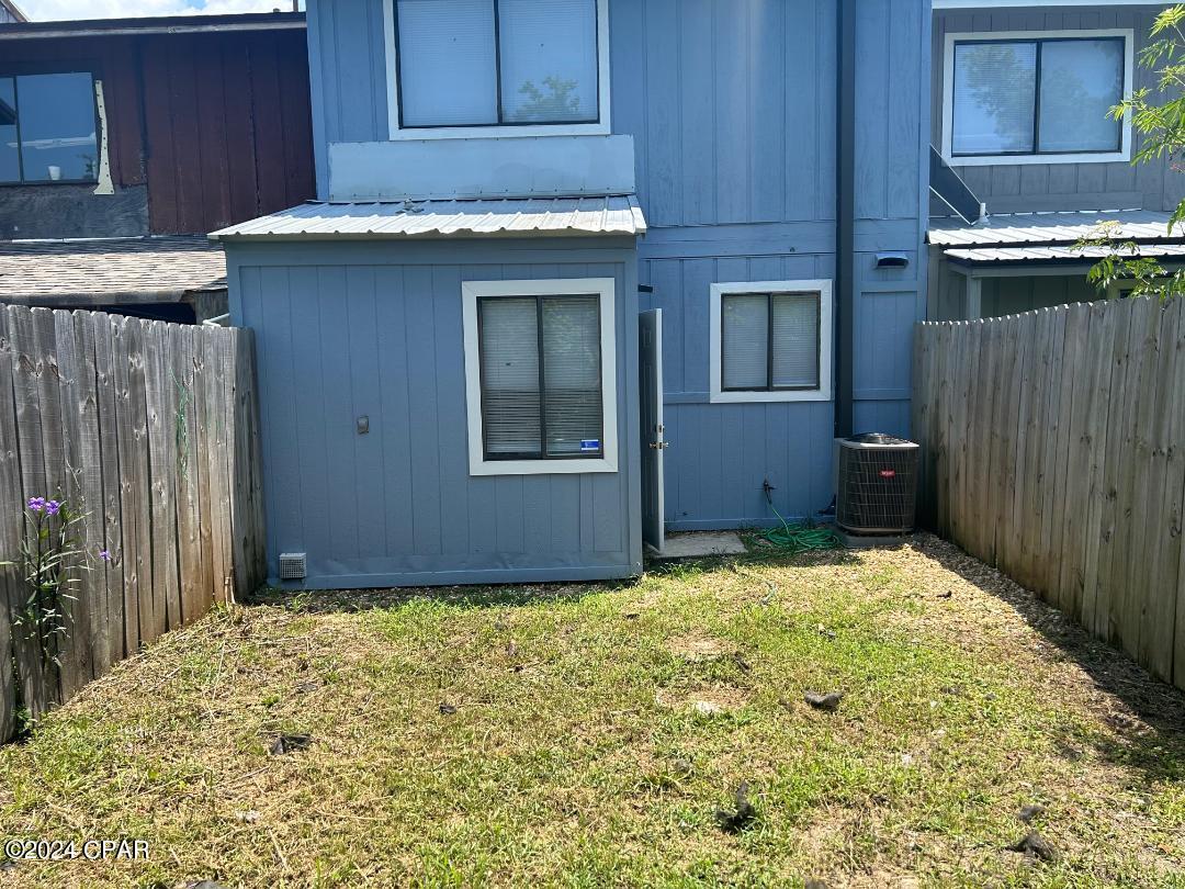 [No Recorded Subdiv] - Residential Lease