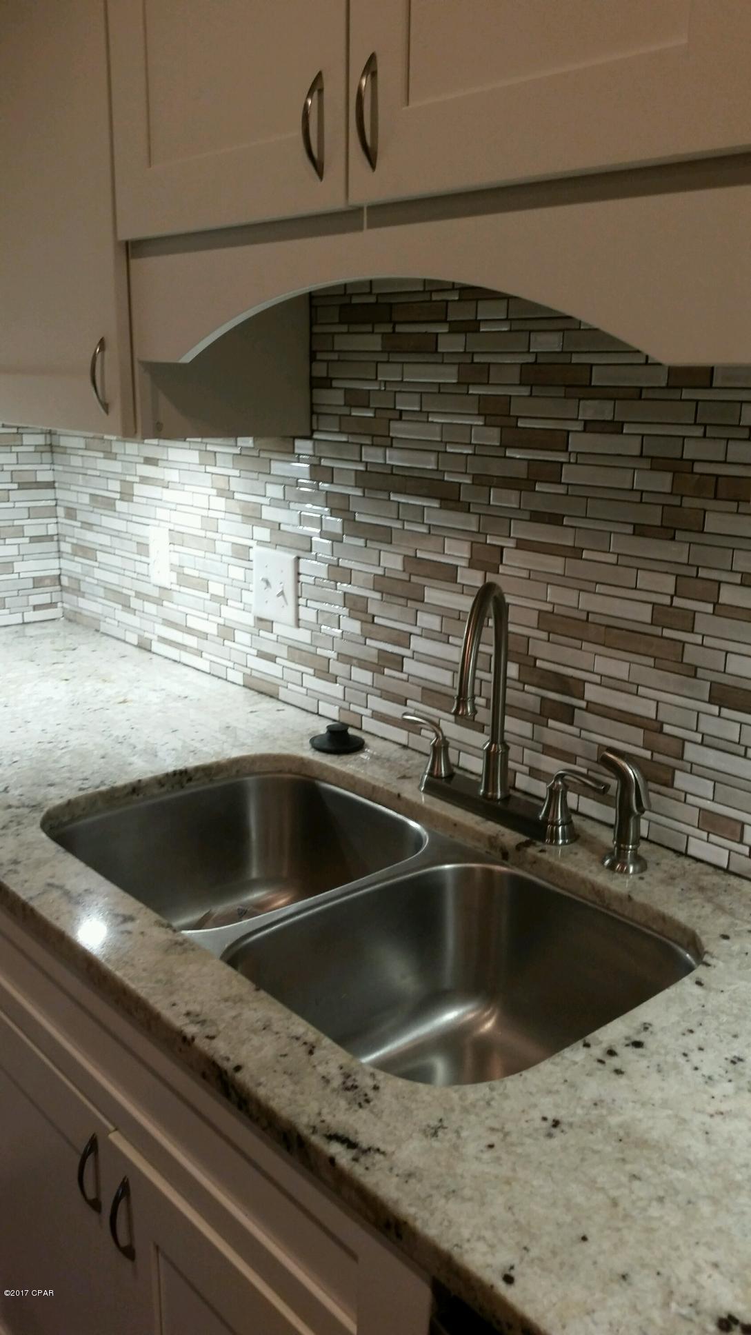 Bahama Heights - Residential Lease