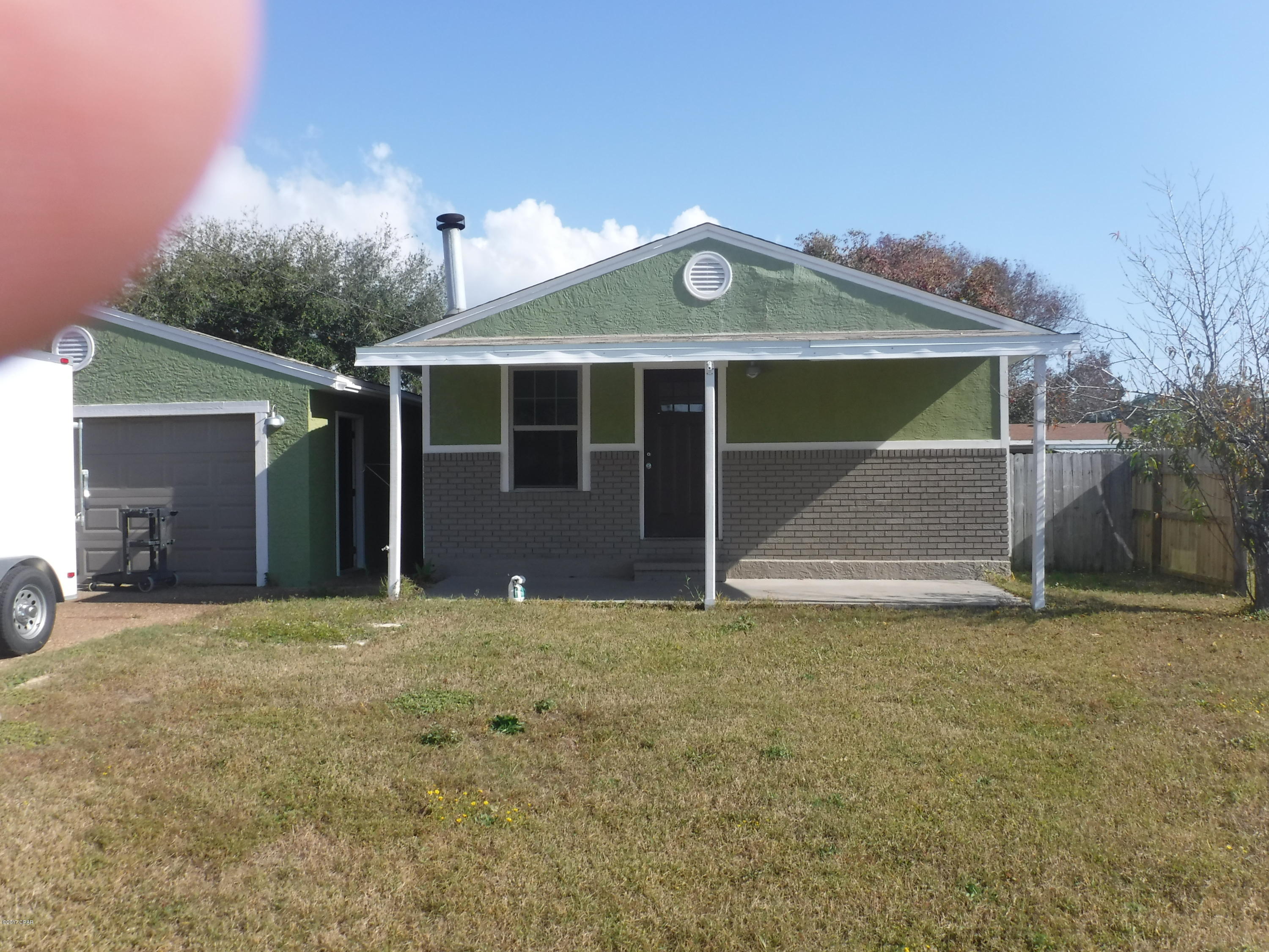 Bahama Heights - Residential Lease