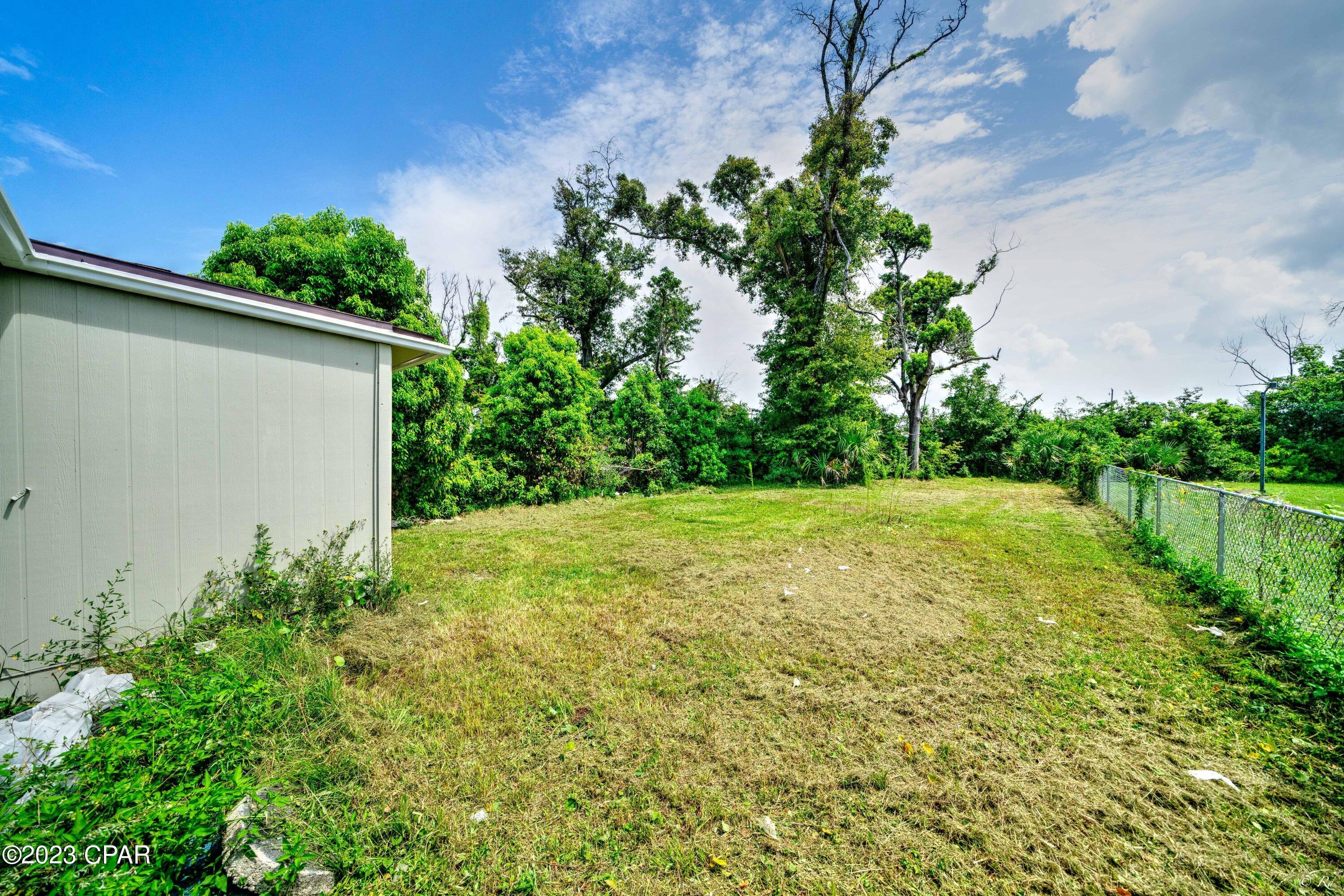 Lincoln Park - Residential