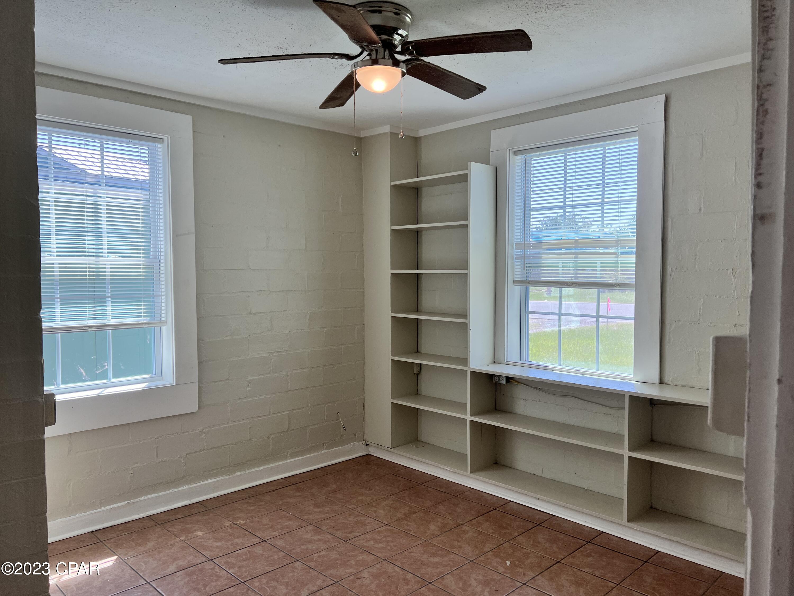 Lincoln Park - Residential