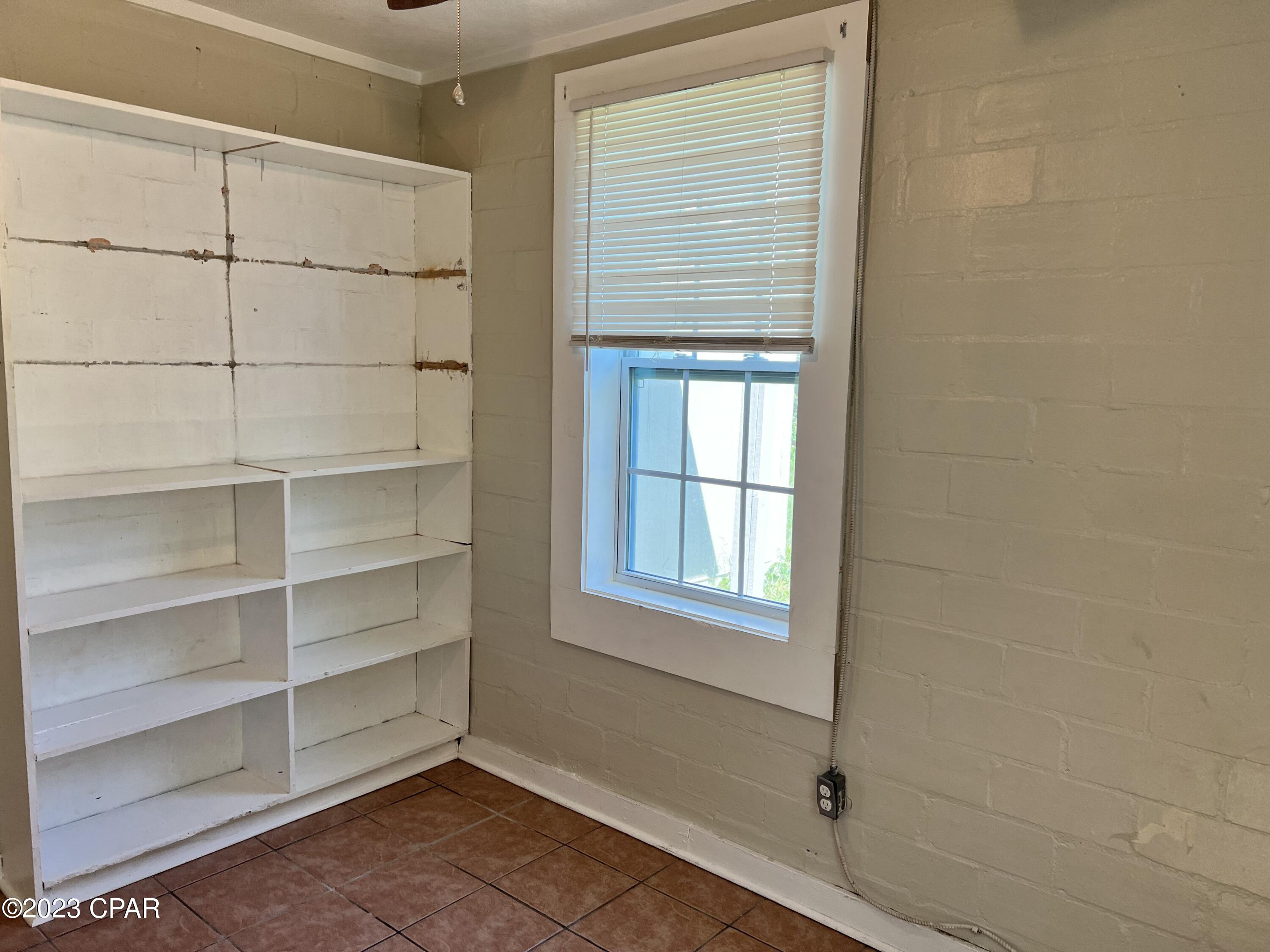 Lincoln Park - Residential