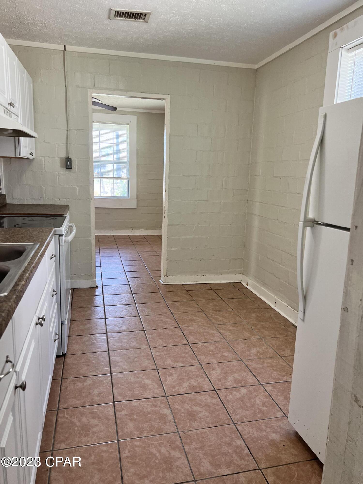 Lincoln Park - Residential