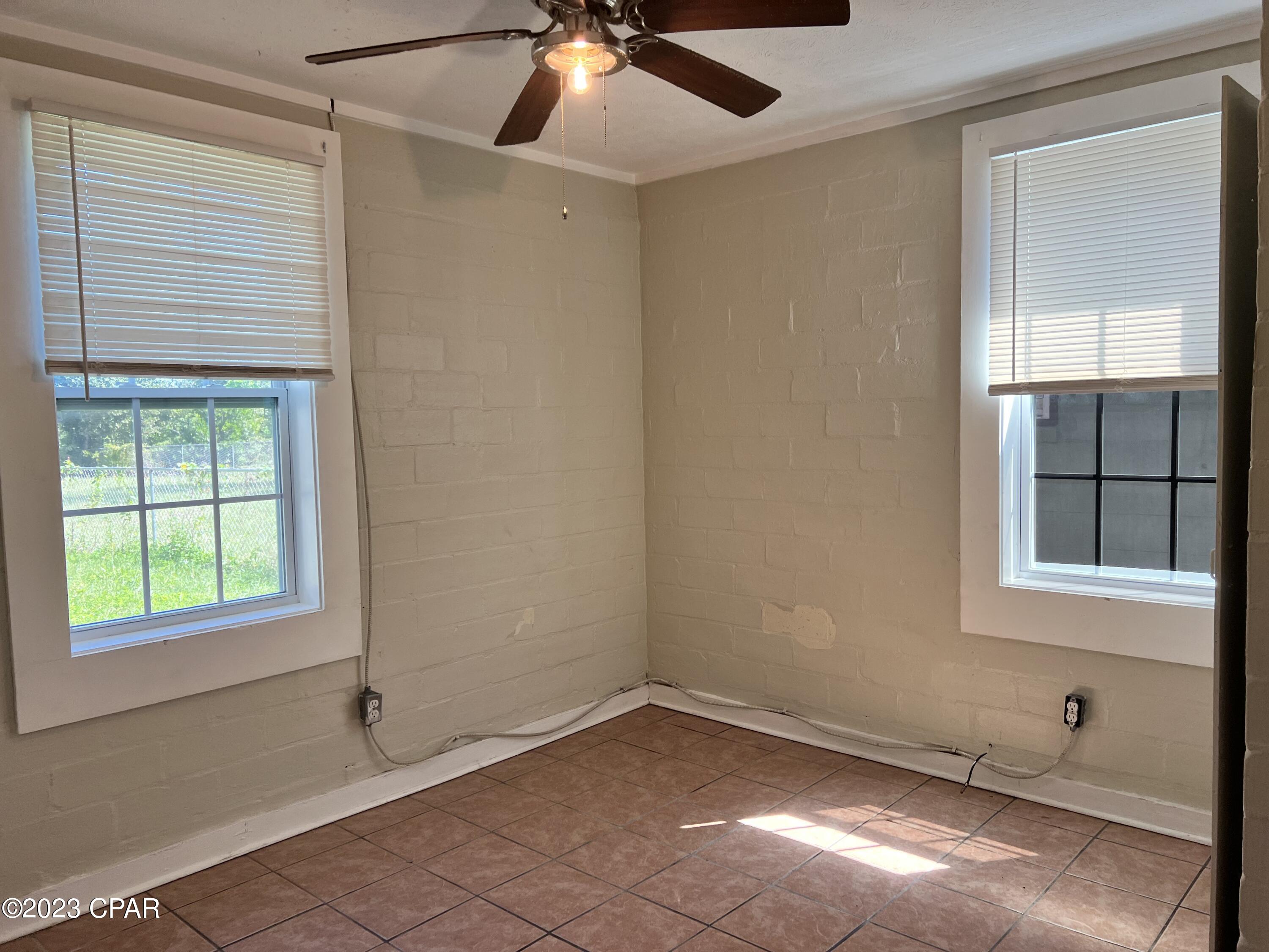 Lincoln Park - Residential