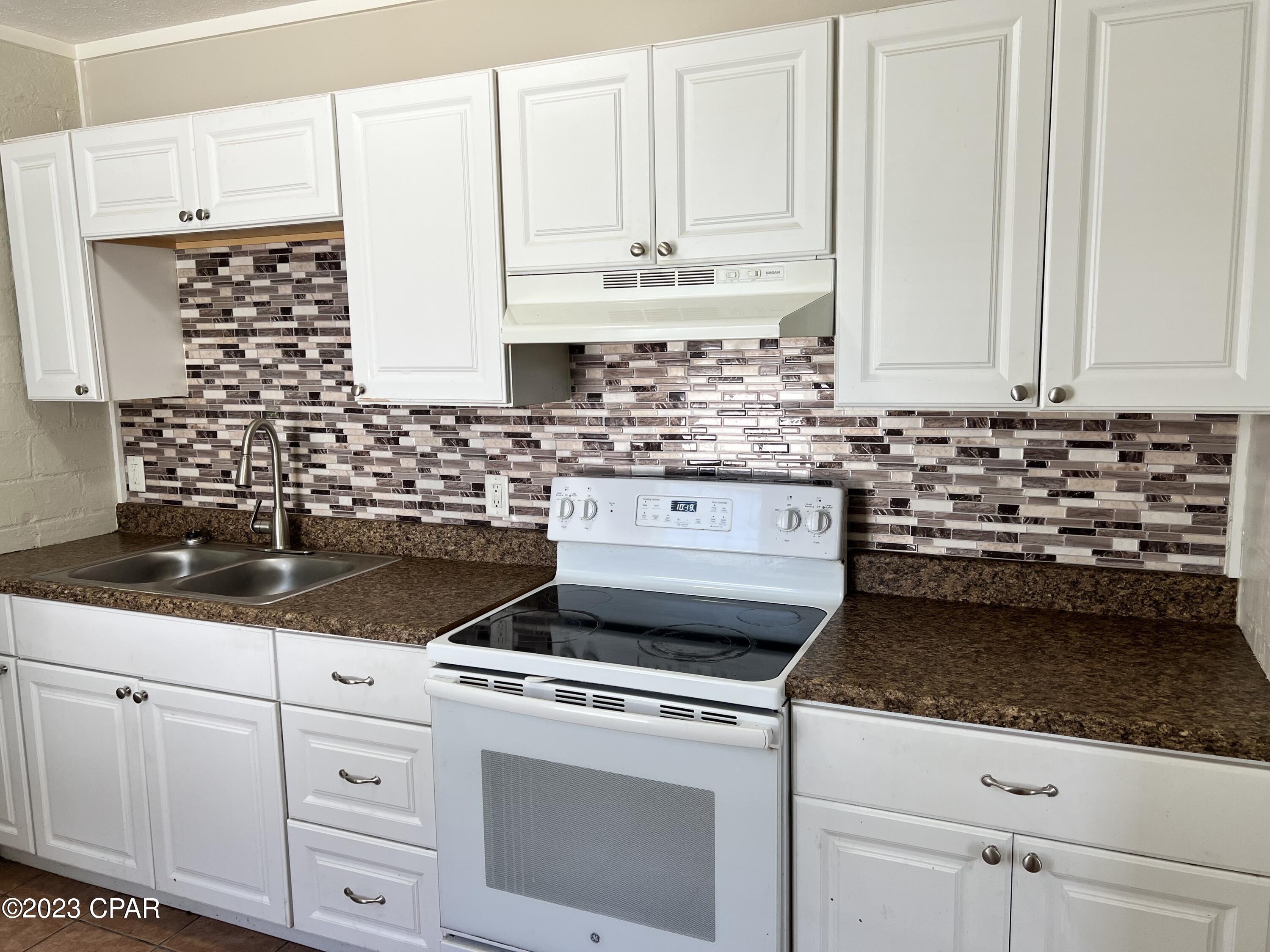 Lincoln Park - Residential