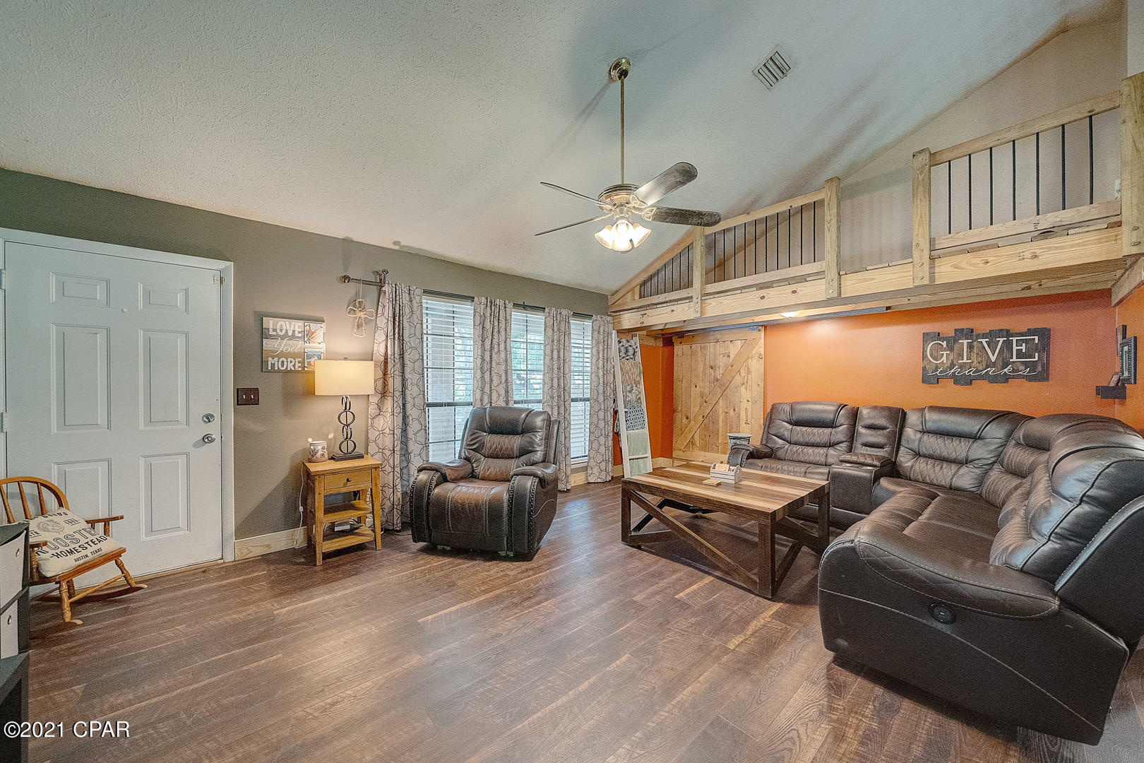 [No Recorded Subdiv] - Residential