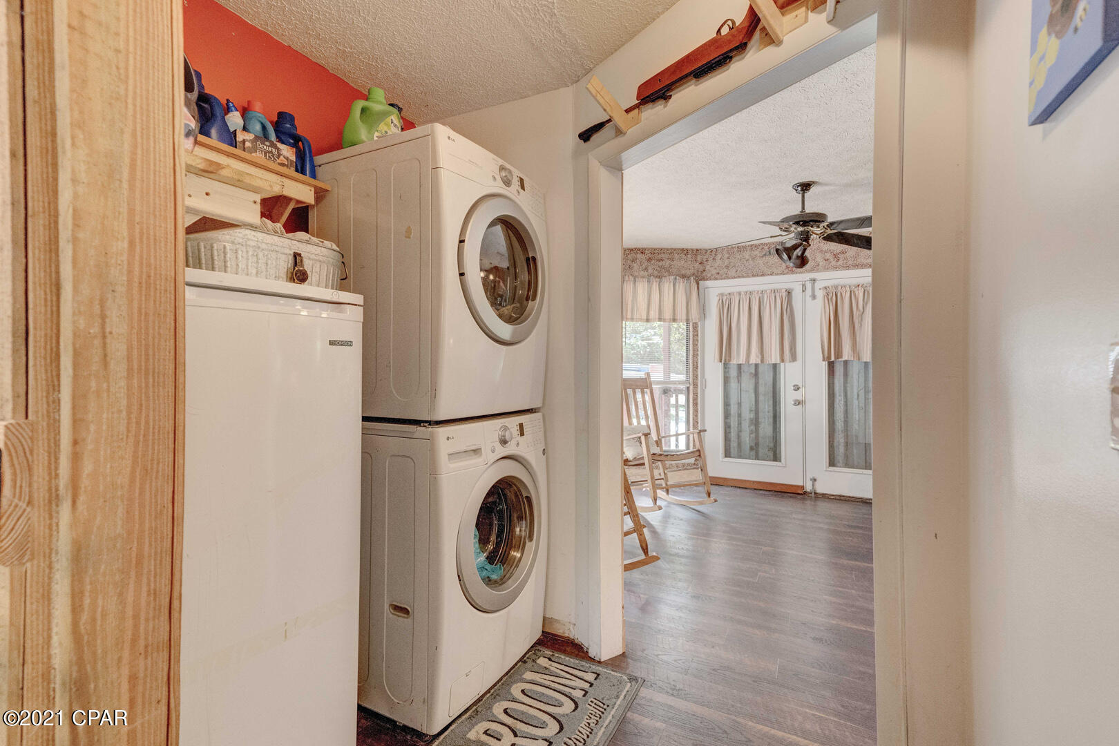 [No Recorded Subdiv] - Residential