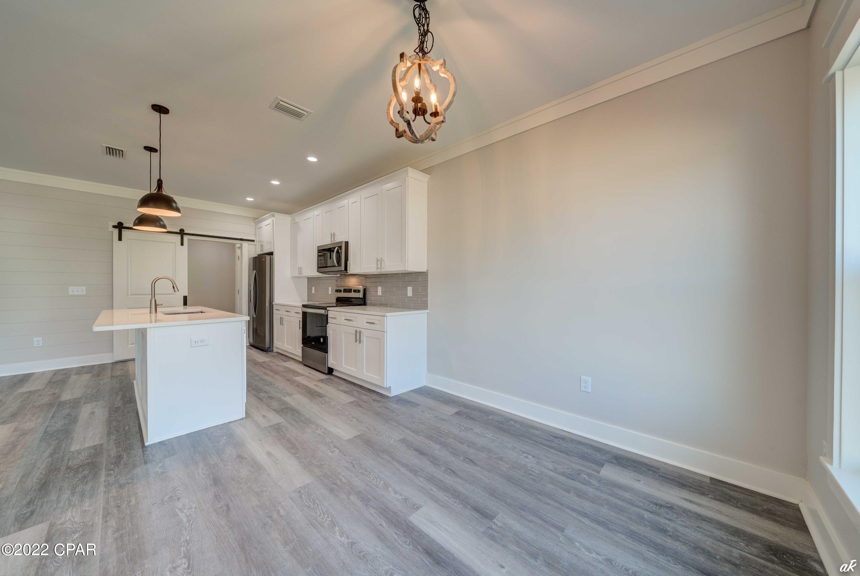 Riviera Beach 1st Add - Residential