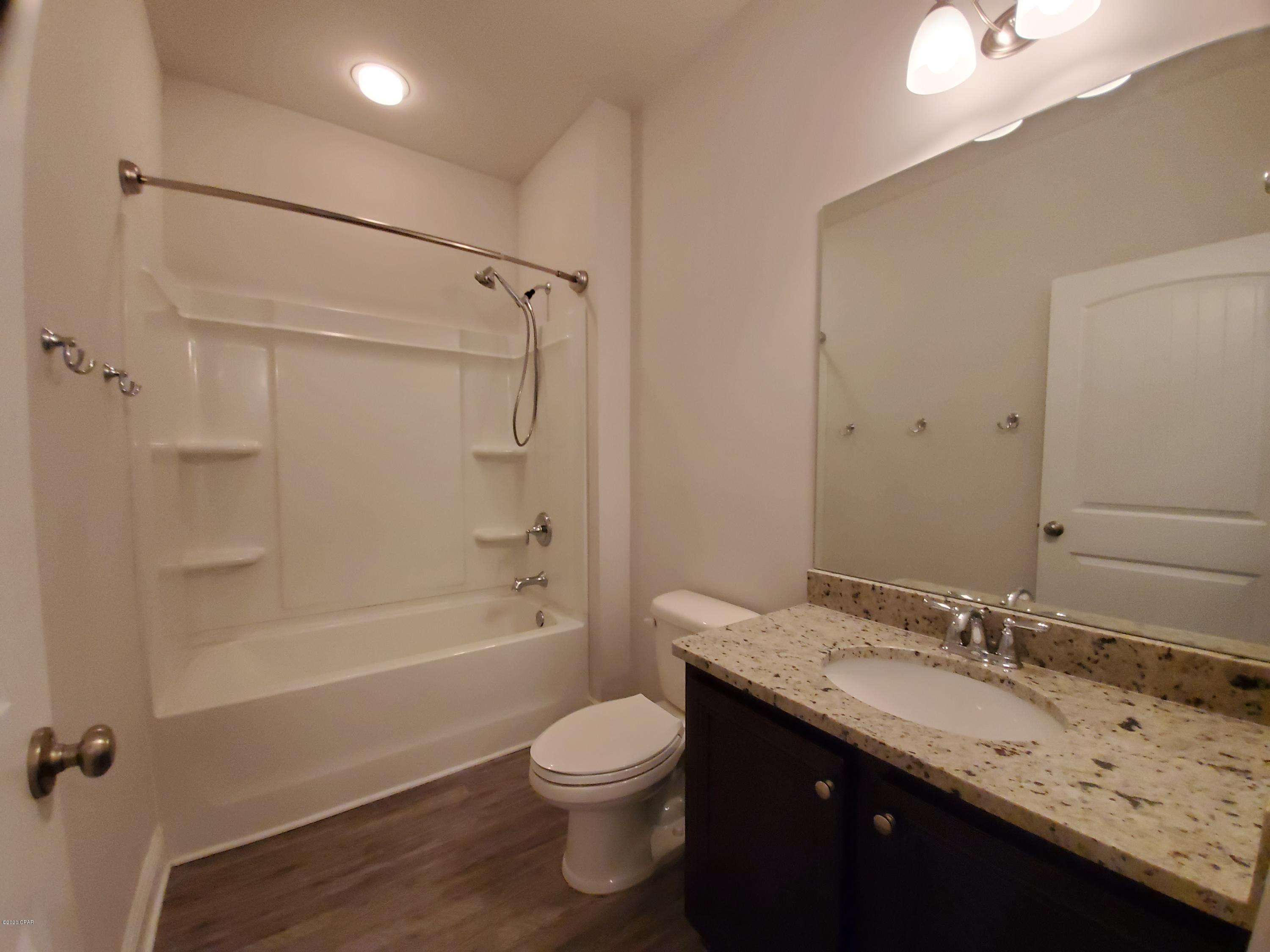 [No Recorded Subdiv] - Residential Lease