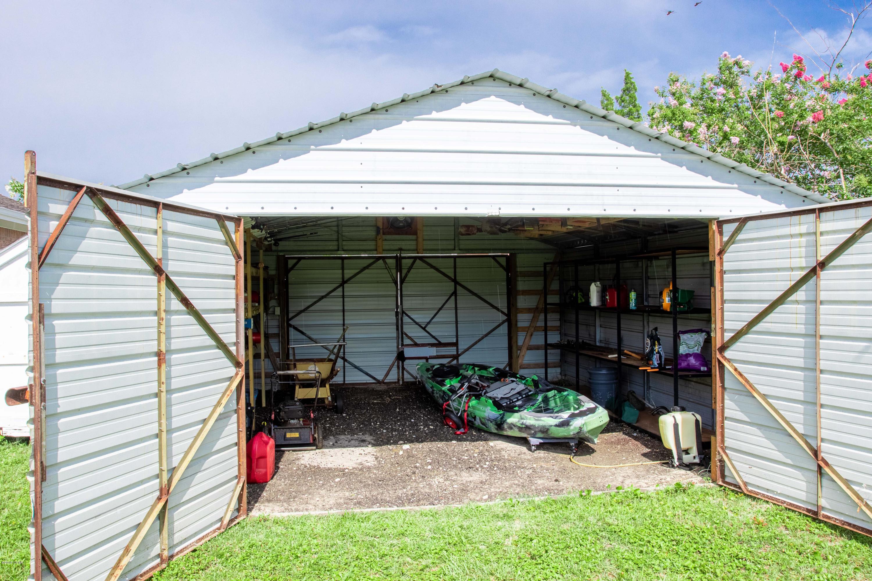 [No Recorded Subdiv] - Residential