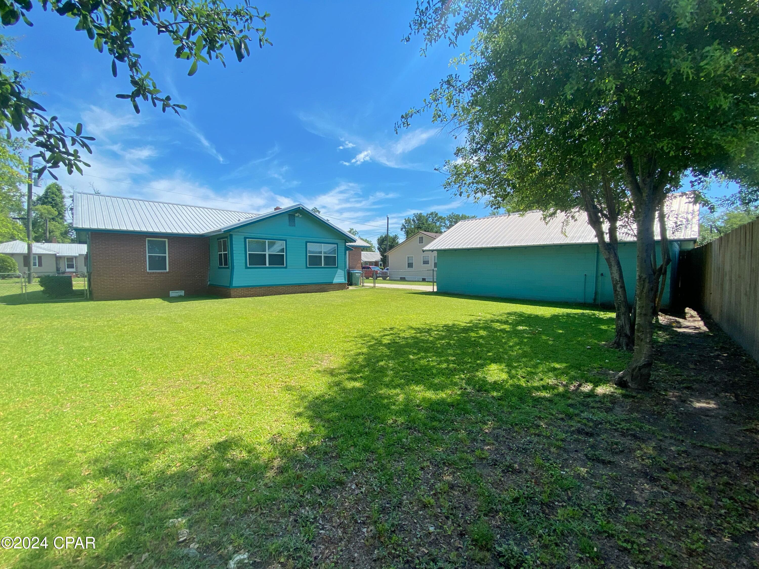 [No Recorded Subdiv] - Residential