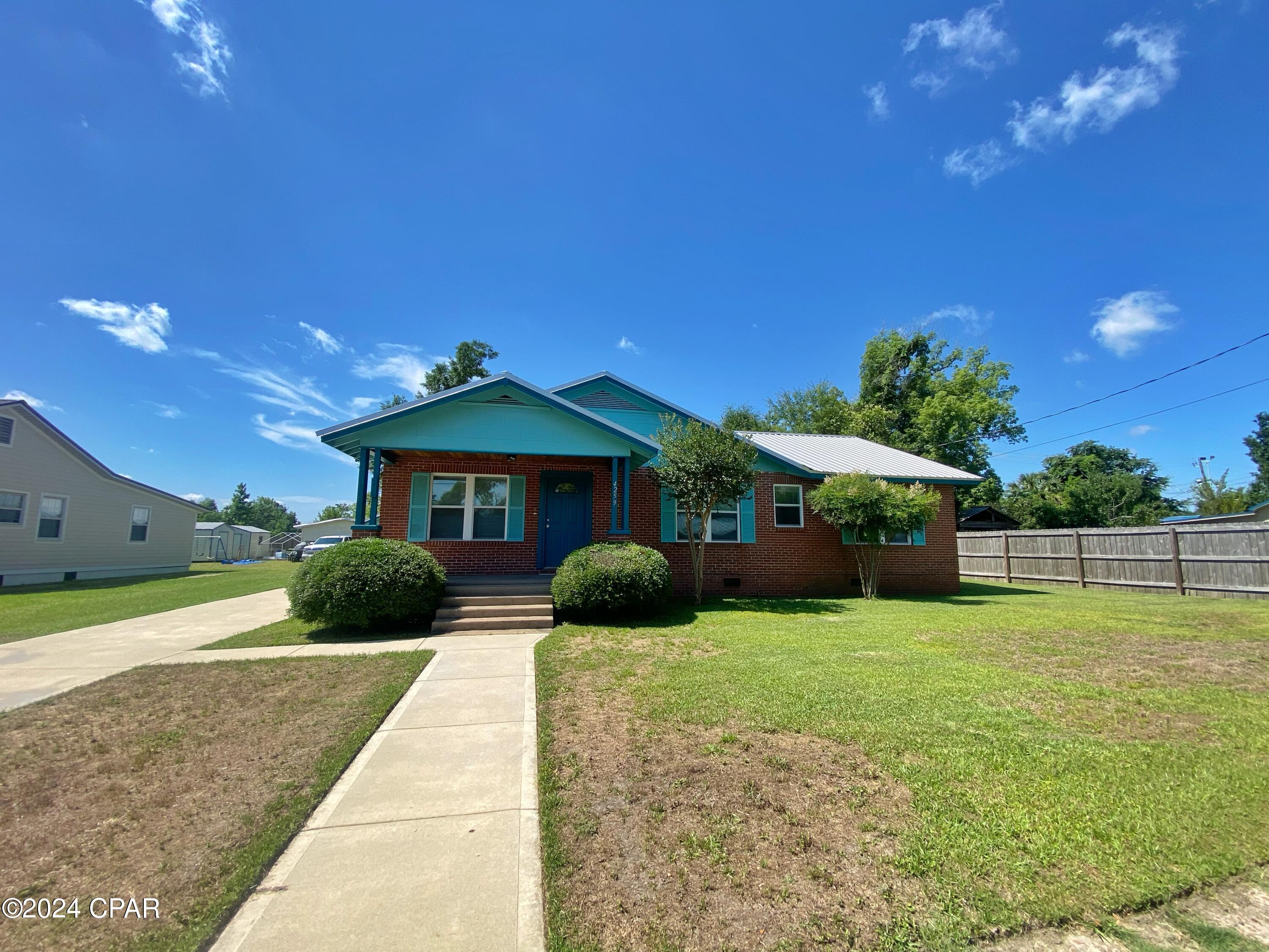 [No Recorded Subdiv] - Residential