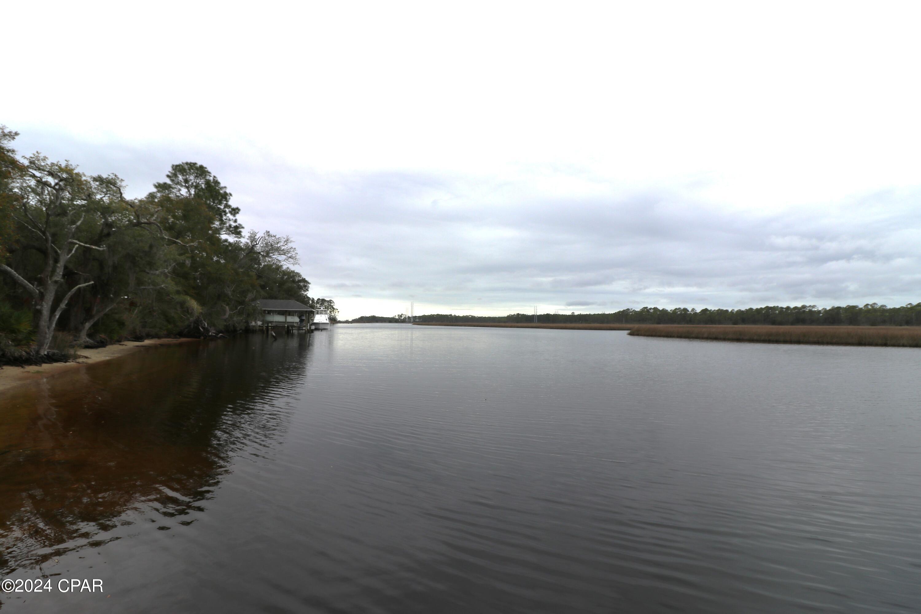 Burnt Mill Creek - Land