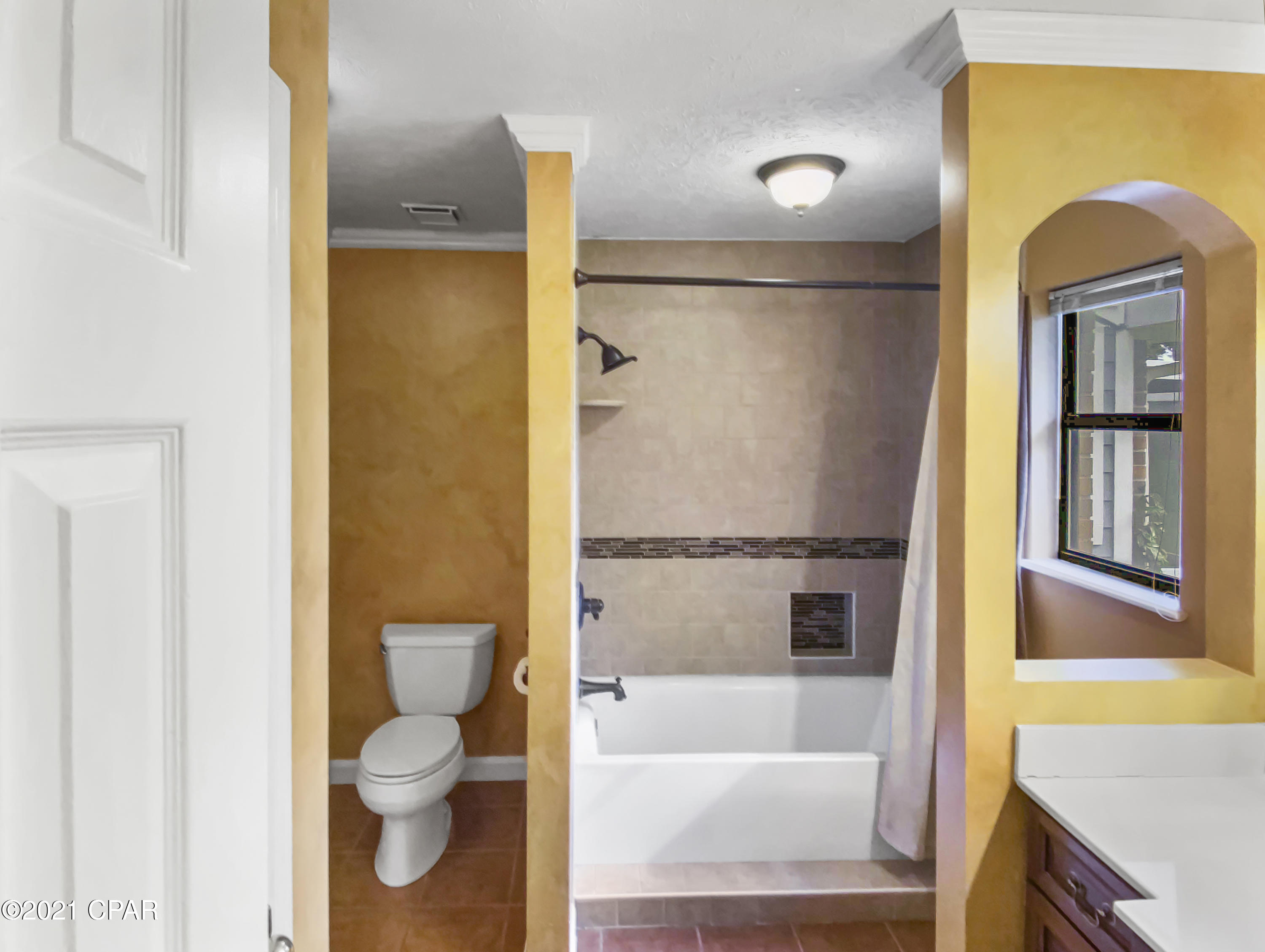 North Lagoon Oaks - Residential