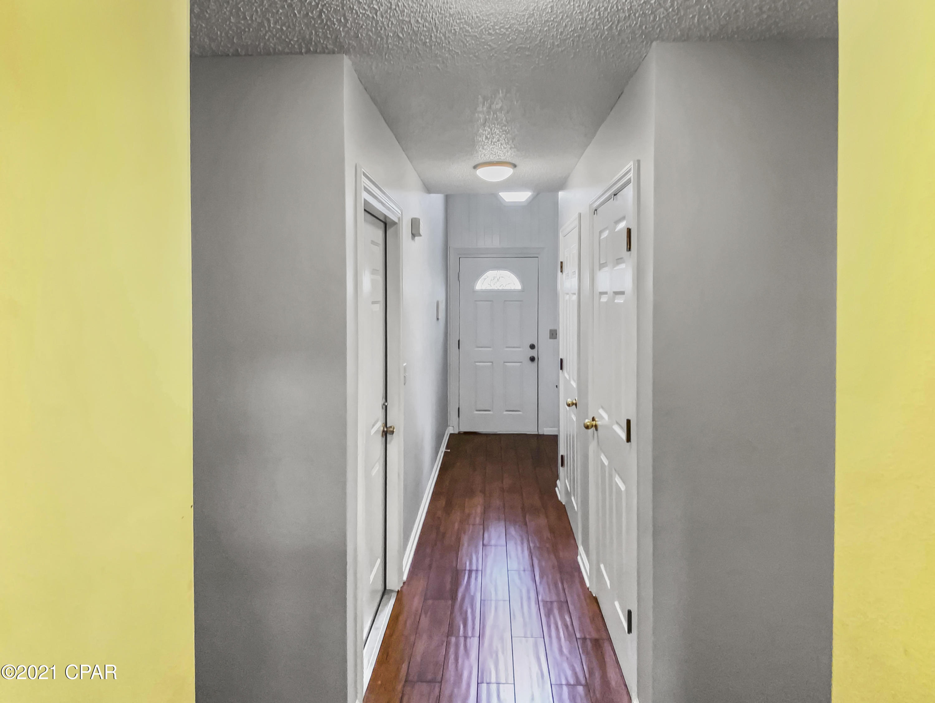 North Lagoon Oaks - Residential