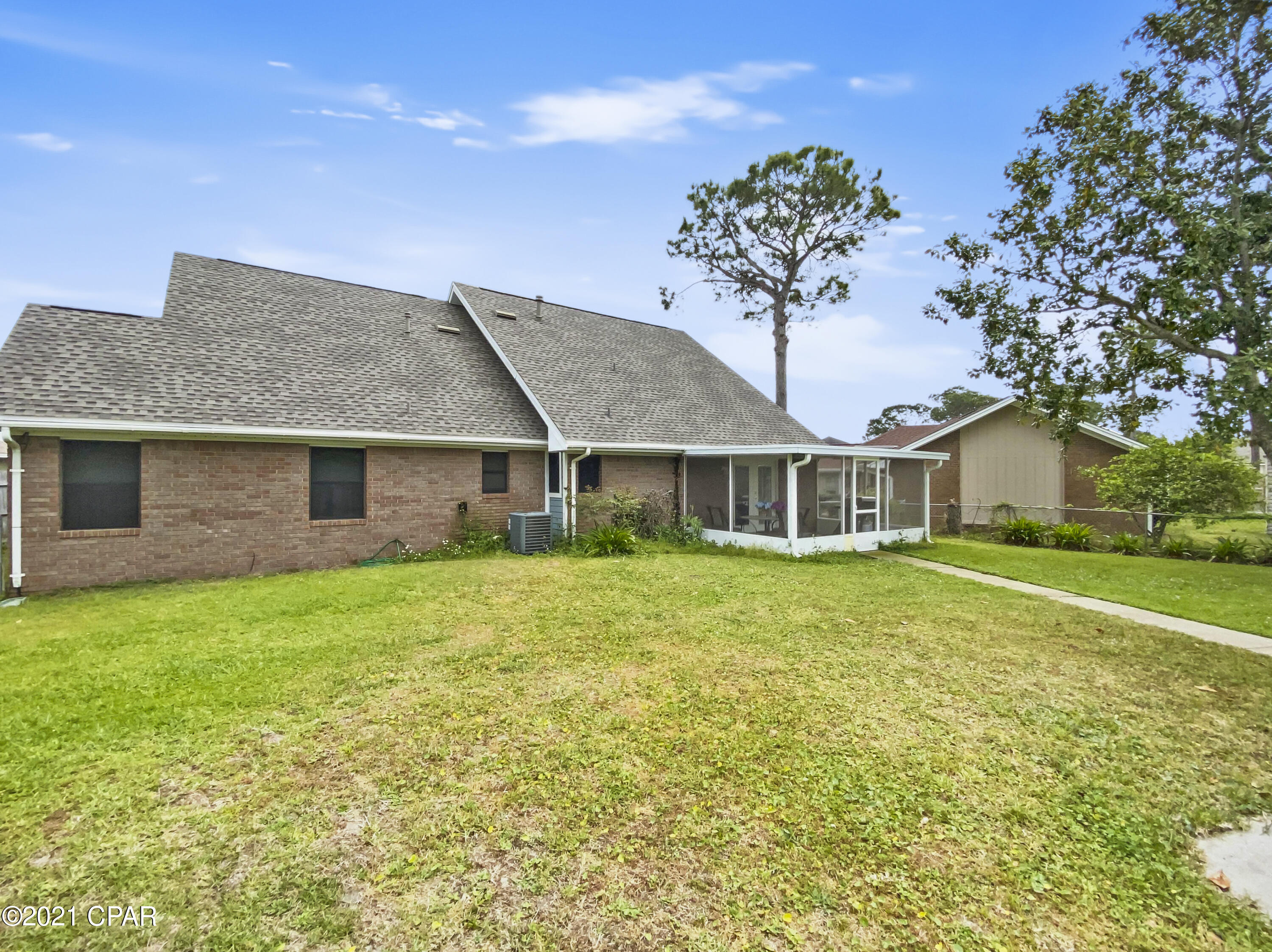 North Lagoon Oaks - Residential