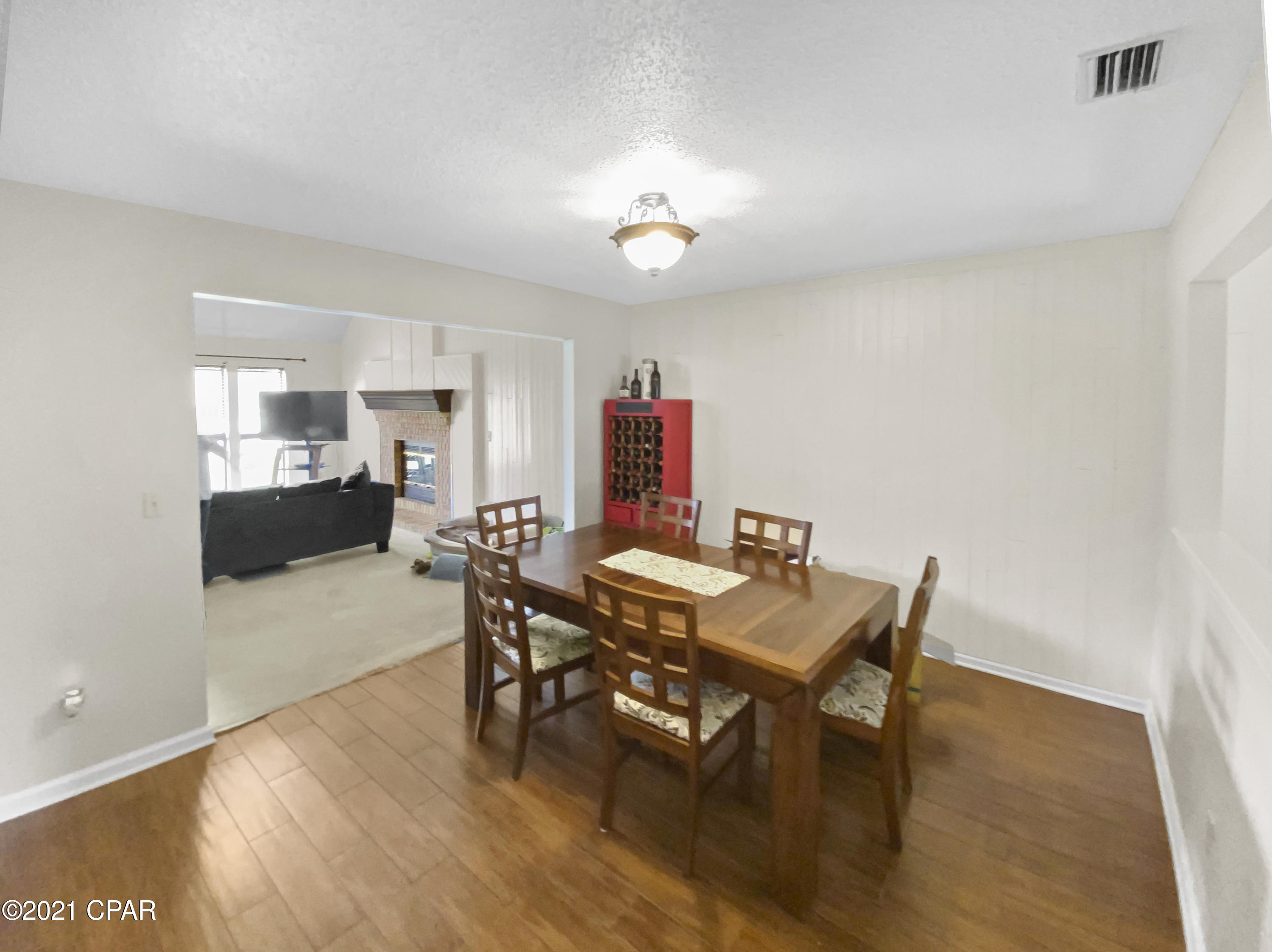 North Lagoon Oaks - Residential