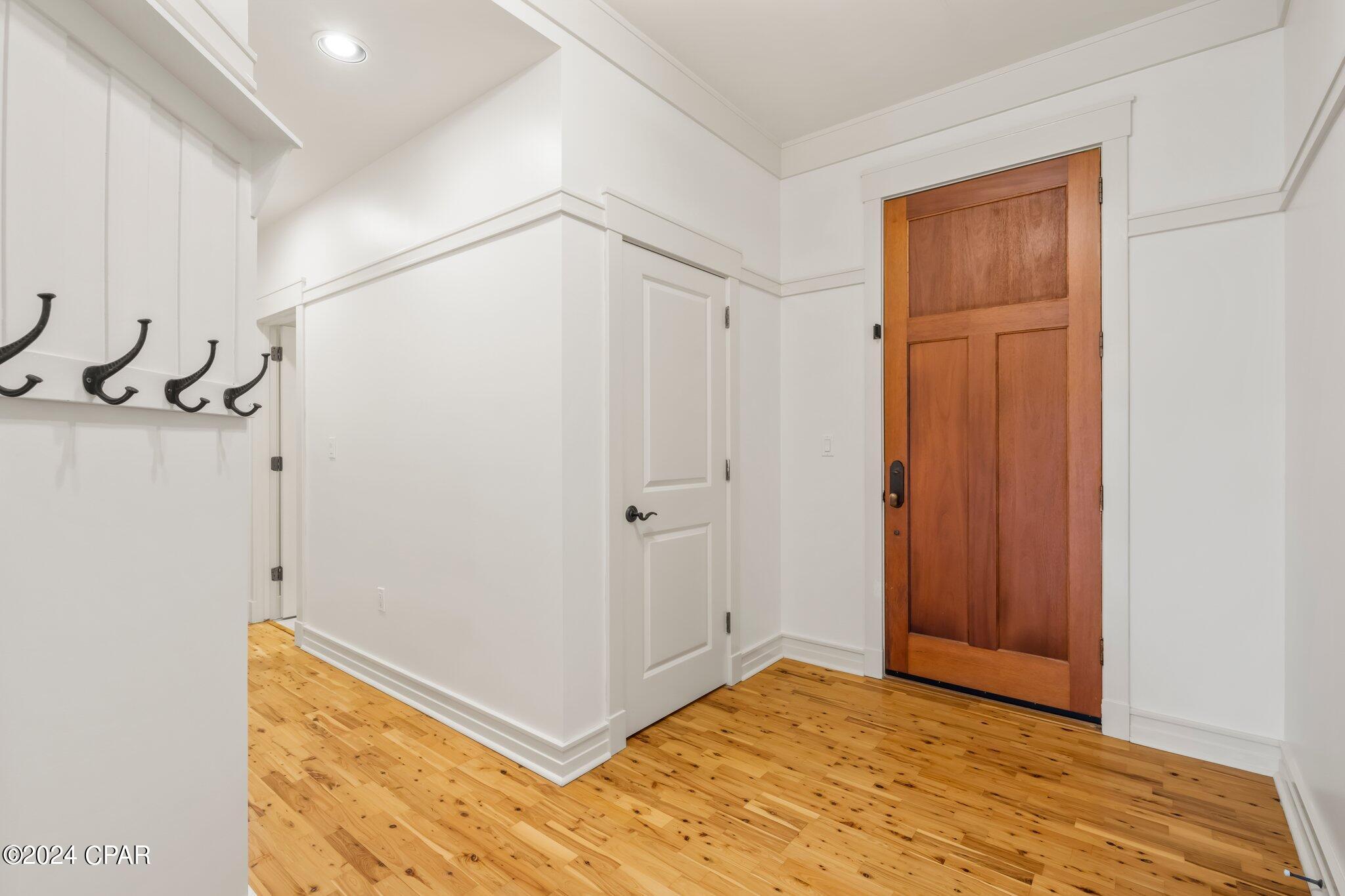 Lakeside Lodge At Prospect Pt - Residential