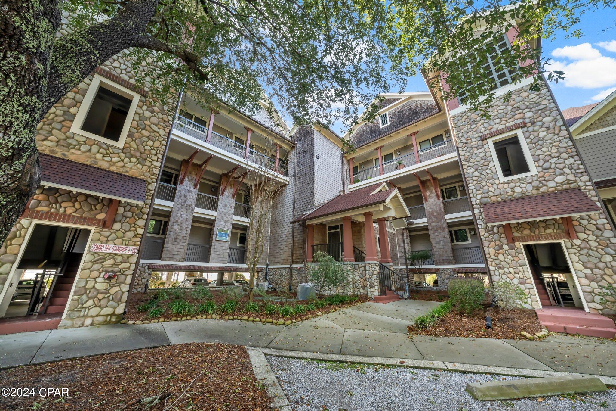 Lakeside Lodge At Prospect Pt - Residential