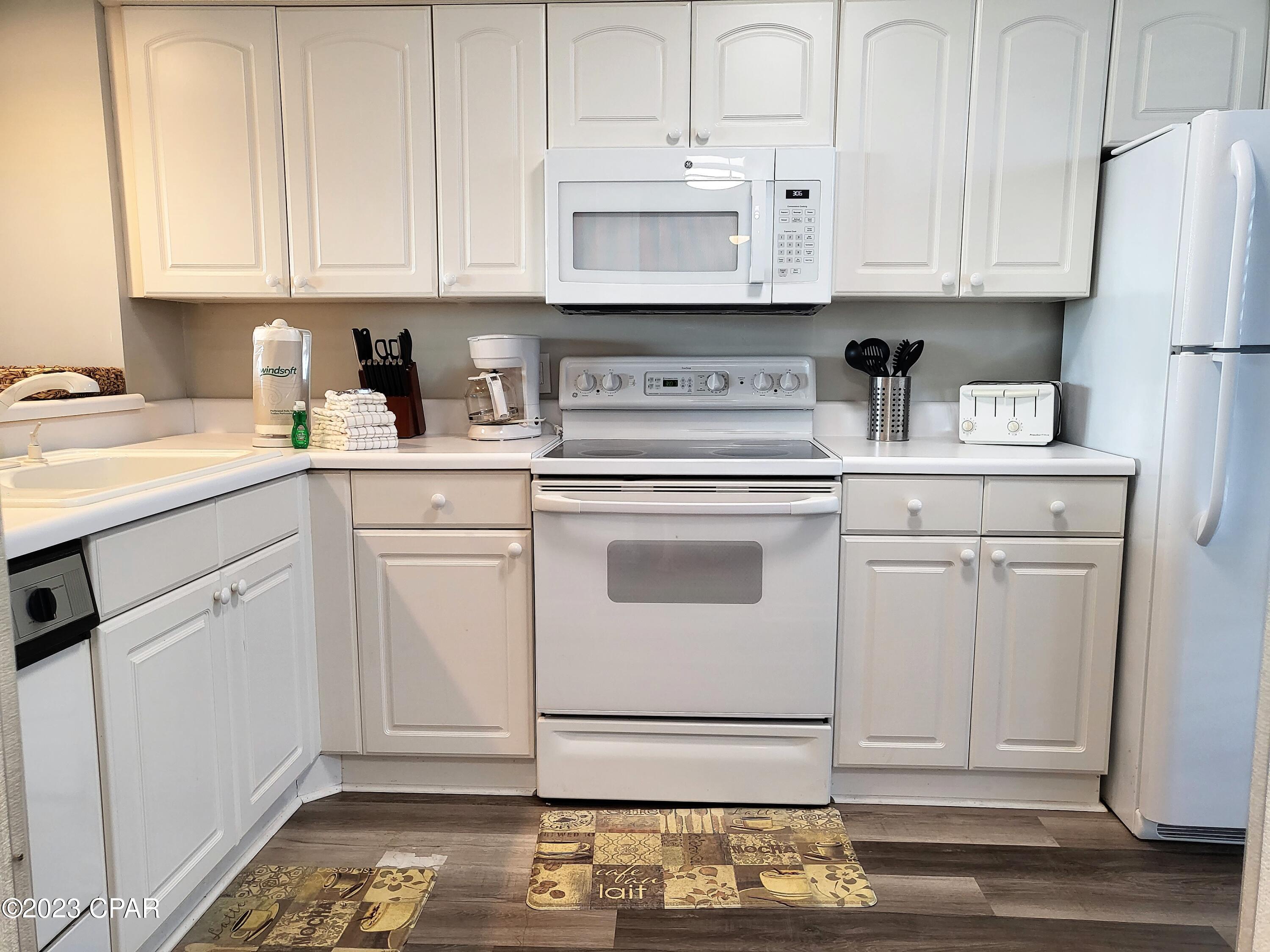 Dunes Of Panama Phase II - Residential