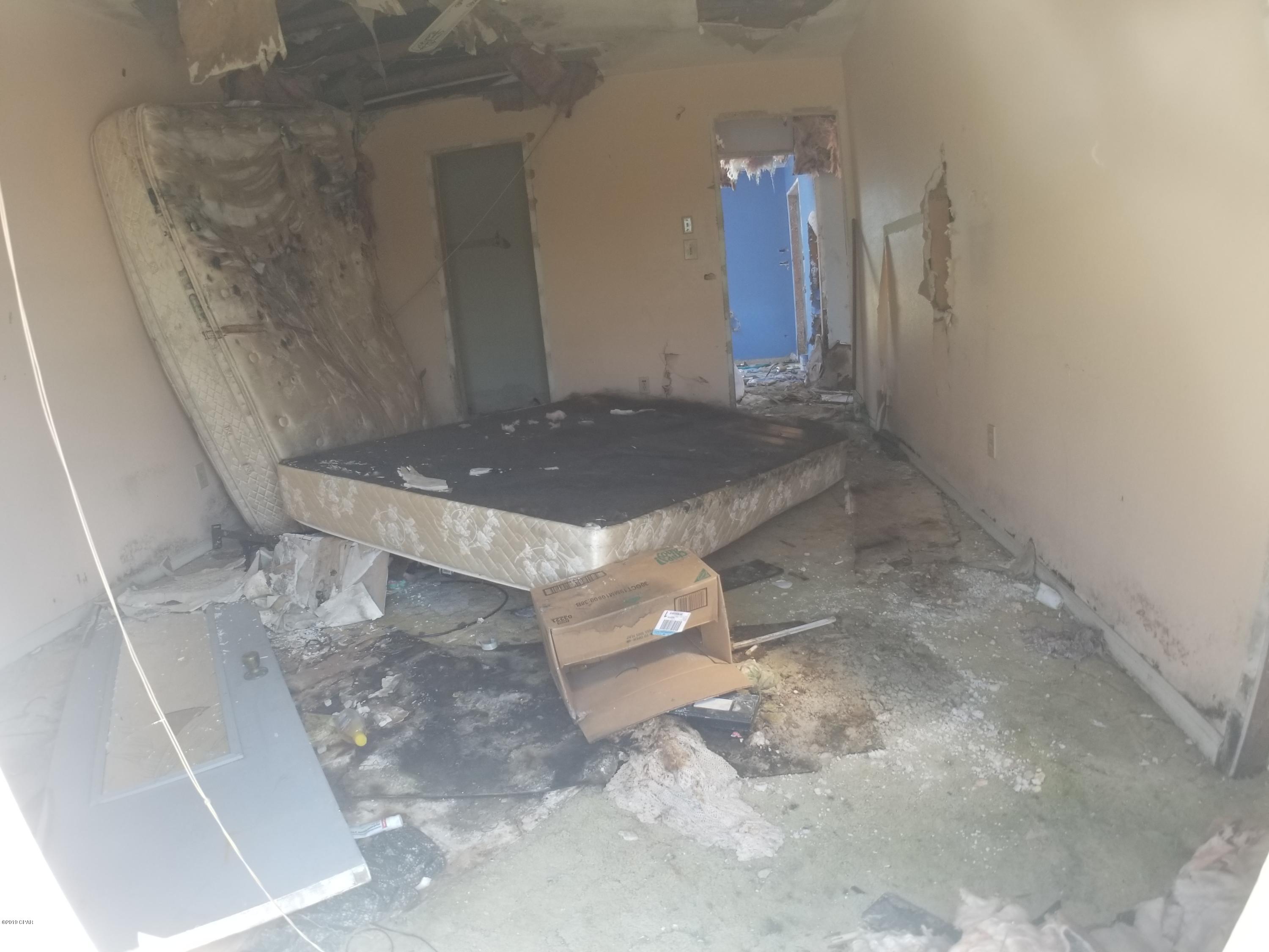 Wh Parker - Residential