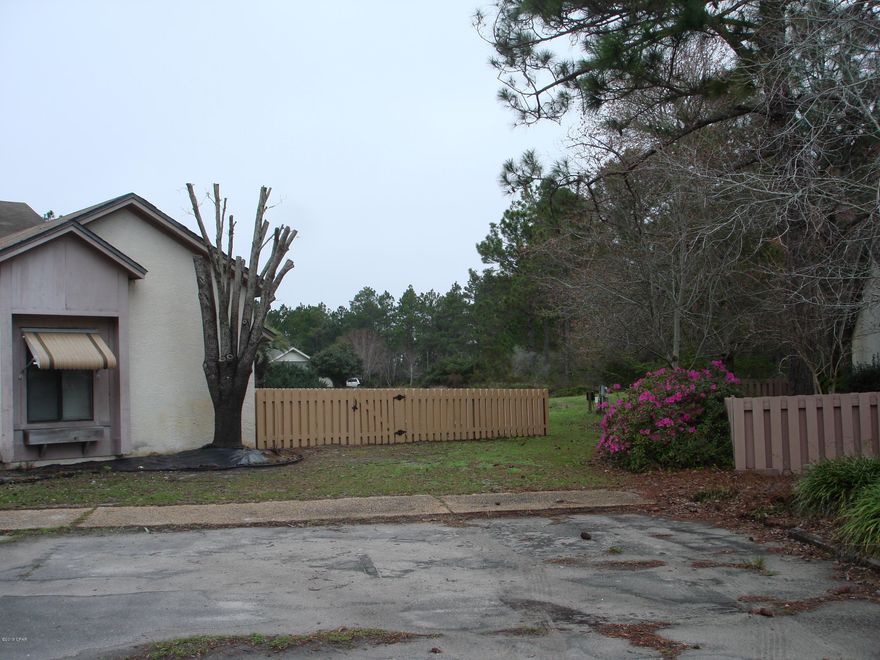 Tenant occupied home at Sandy Creek Ranch in Raintree Village.  Under lease through August 2020.  Investor-purchasers welcome.