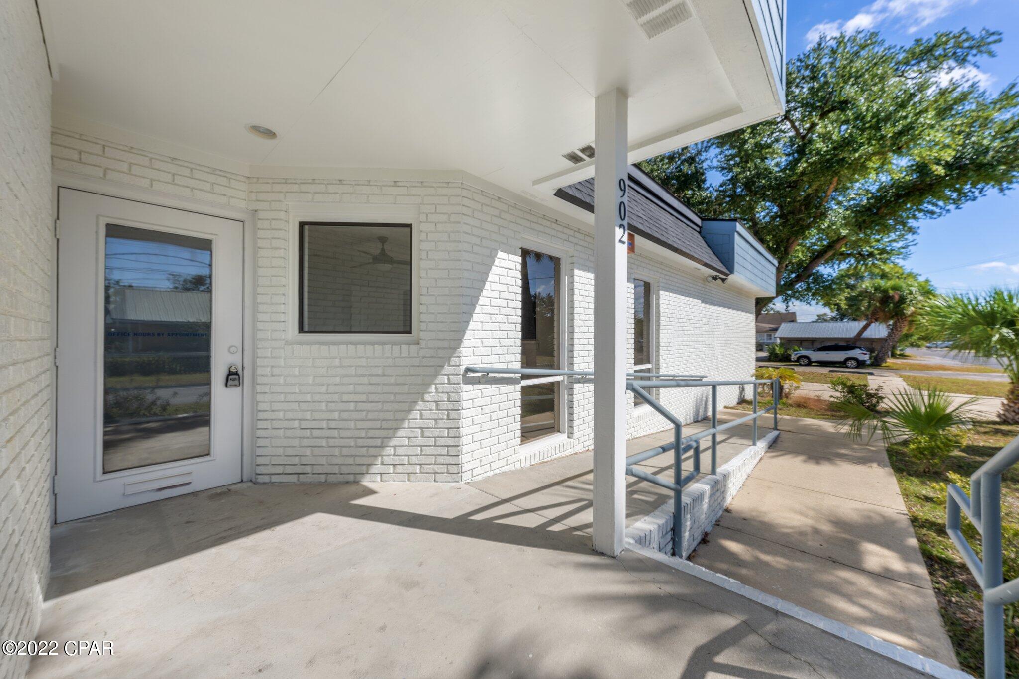 [No Recorded Subdiv] - Commercial Lease