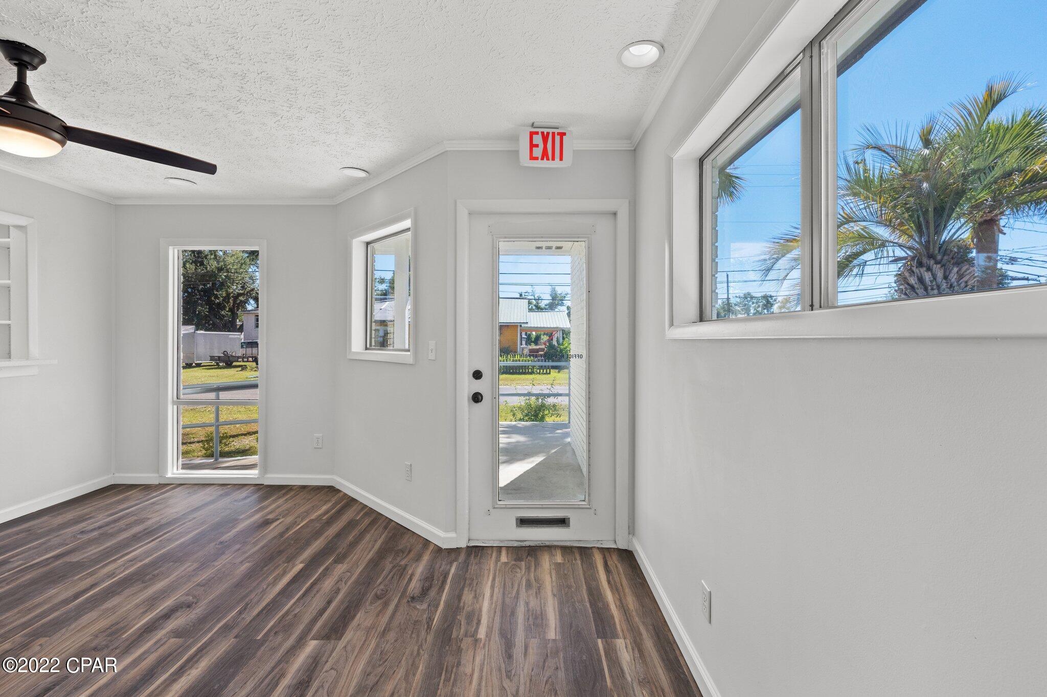 [No Recorded Subdiv] - Commercial Lease