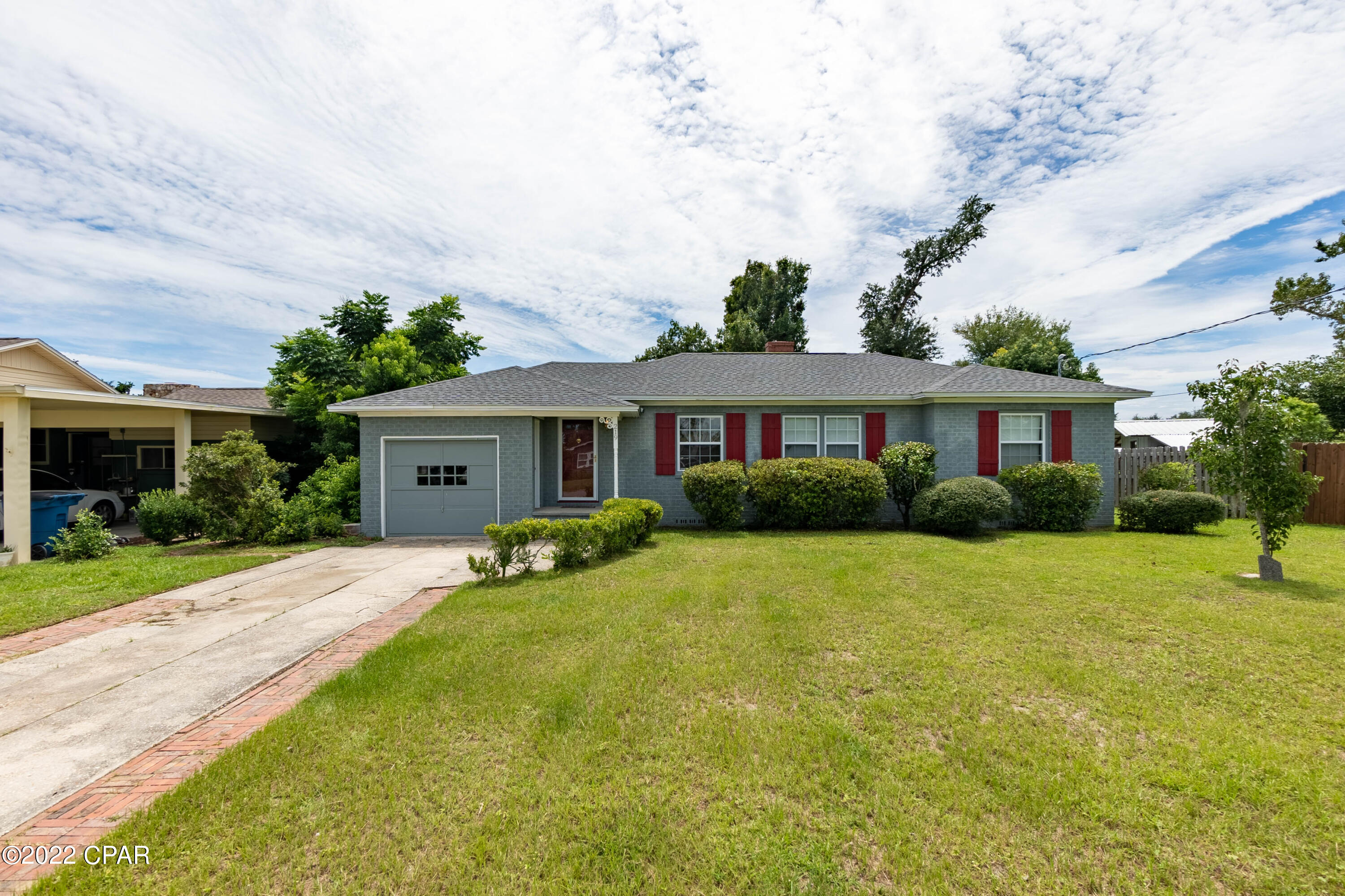 Cove Terrace - Residential