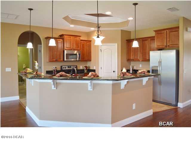 Kirkland Manor - Residential